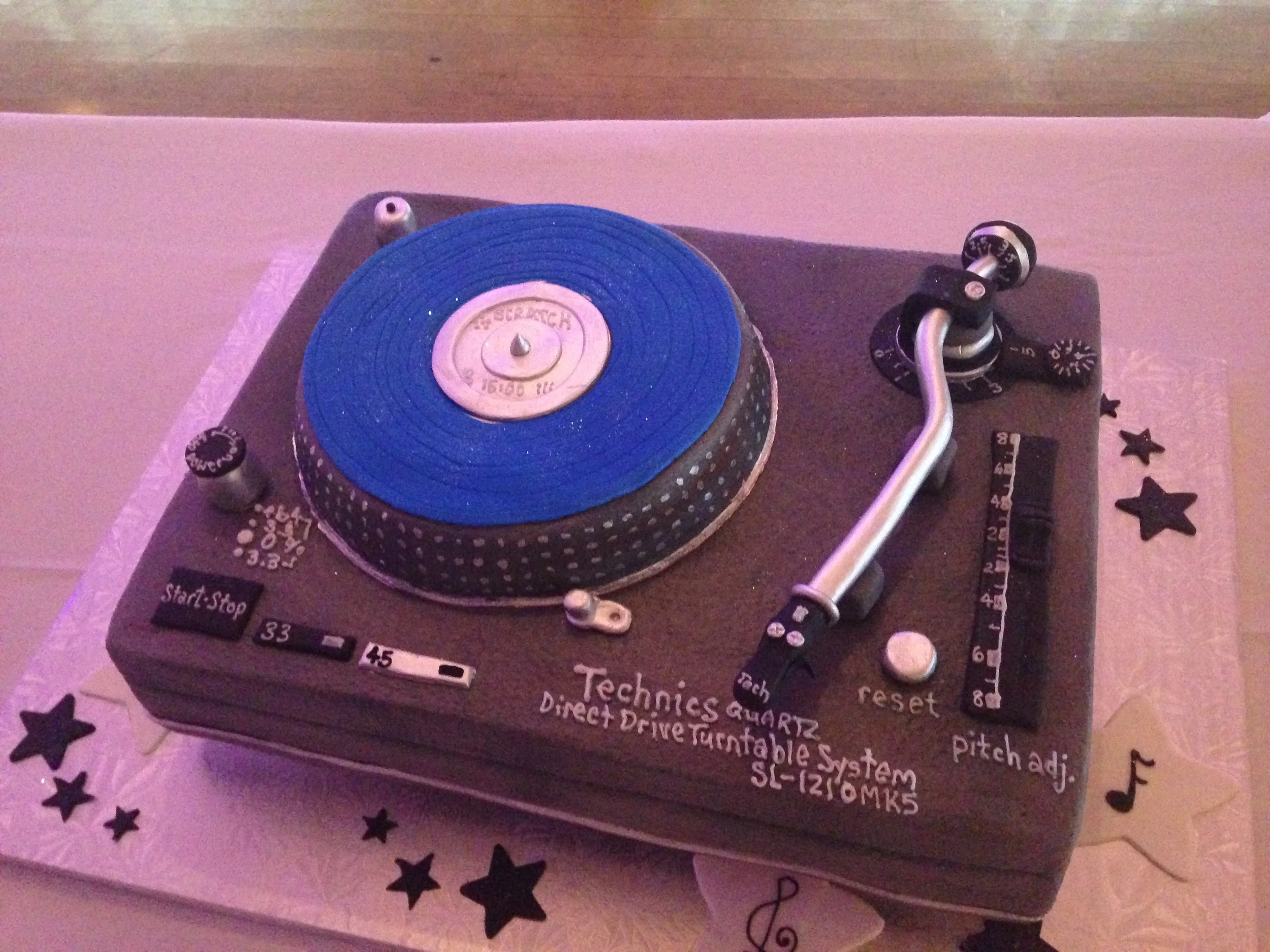 A DJs Cake - Technics 1200