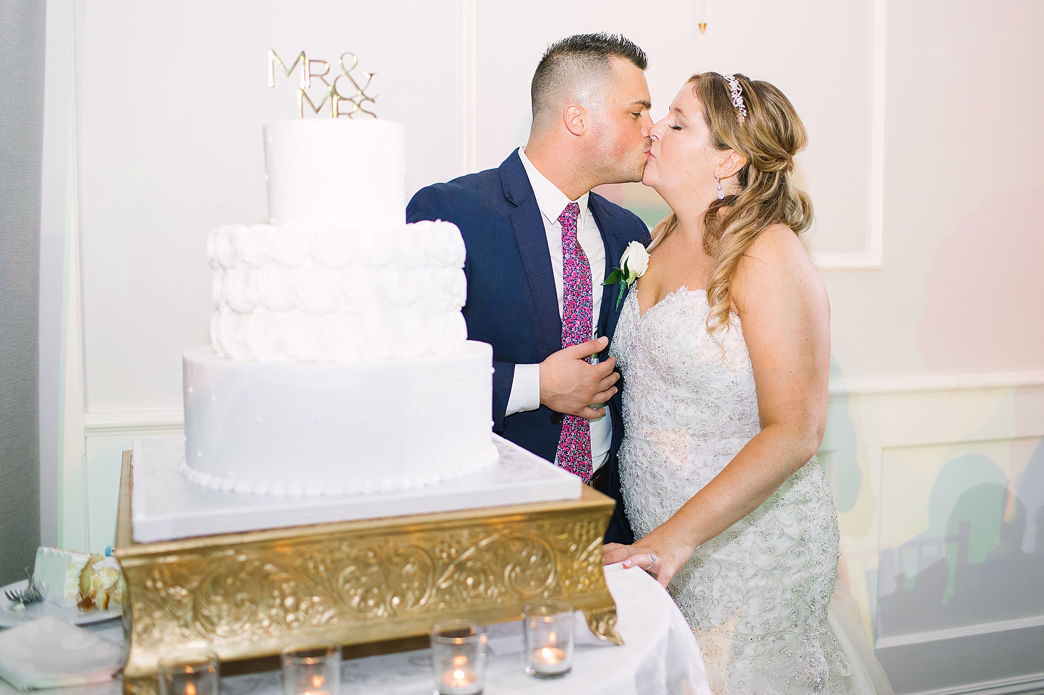  Ashley Mac Photographs | The Mansion at Mountain Lakes | Mountain Lakes NJ wedding | NJ wedding photographer | New Jersey wedding day | New Jersey wedding photographer | Mountain Lake New Jersey wedding | Mountain Lakes | classic wedding 