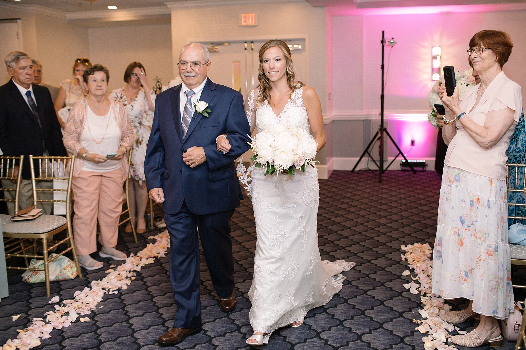  Ashley Mac Photographs | NJ wedding photographer | Battleground Country Club wedding | Battleground Country Club wedding photographer | Manalapan, NJ wedding photographer, New Jersey wedding photographer, romantic NJ wedding day, wedding day, wedding photos 