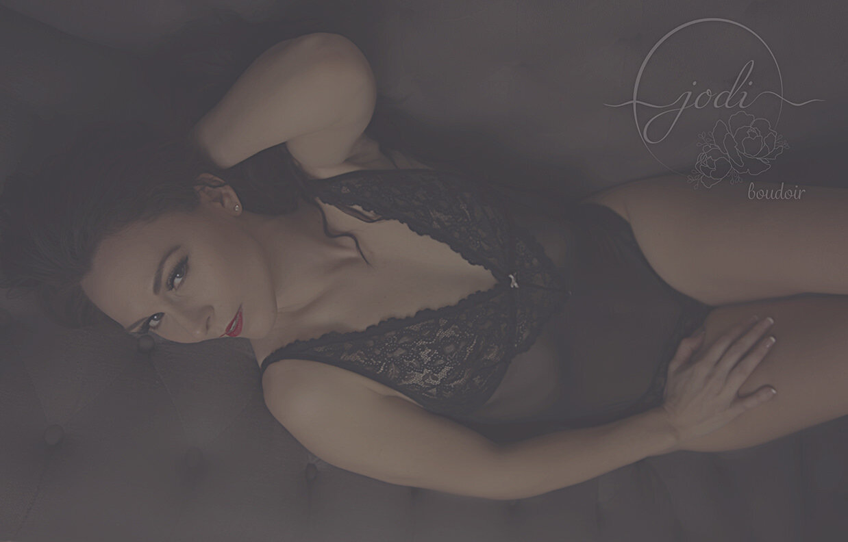  Calgary Boudoir Sessions that are catered to you.  I cant wait to bring out your one of a kind beauty.  Show me your soft, sexy or wild side! 