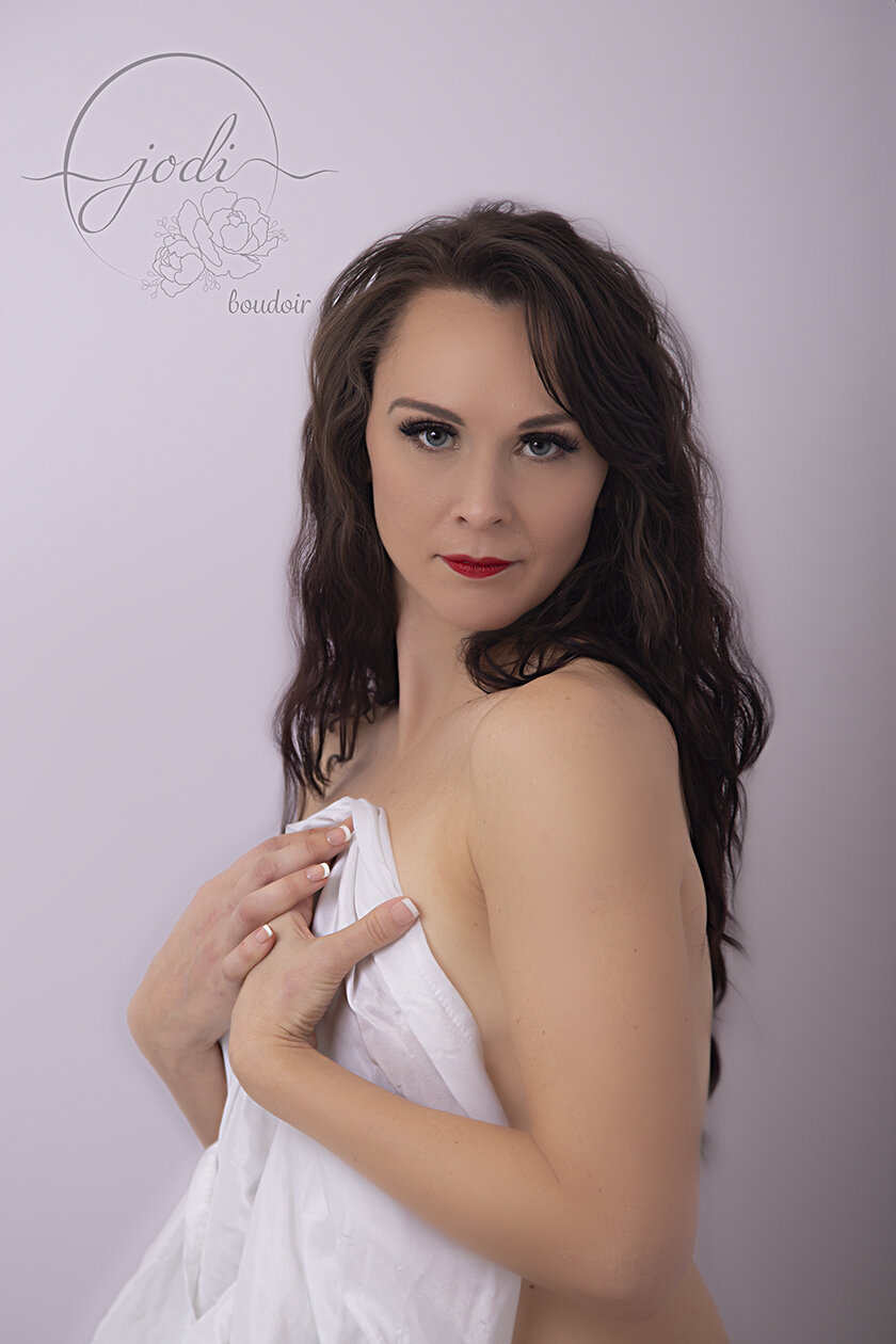  Calgary Boudoir Sessions that are catered to you.  I cant wait to bring out your one of a kind beauty.  Show me your soft, sexy or wild side! 