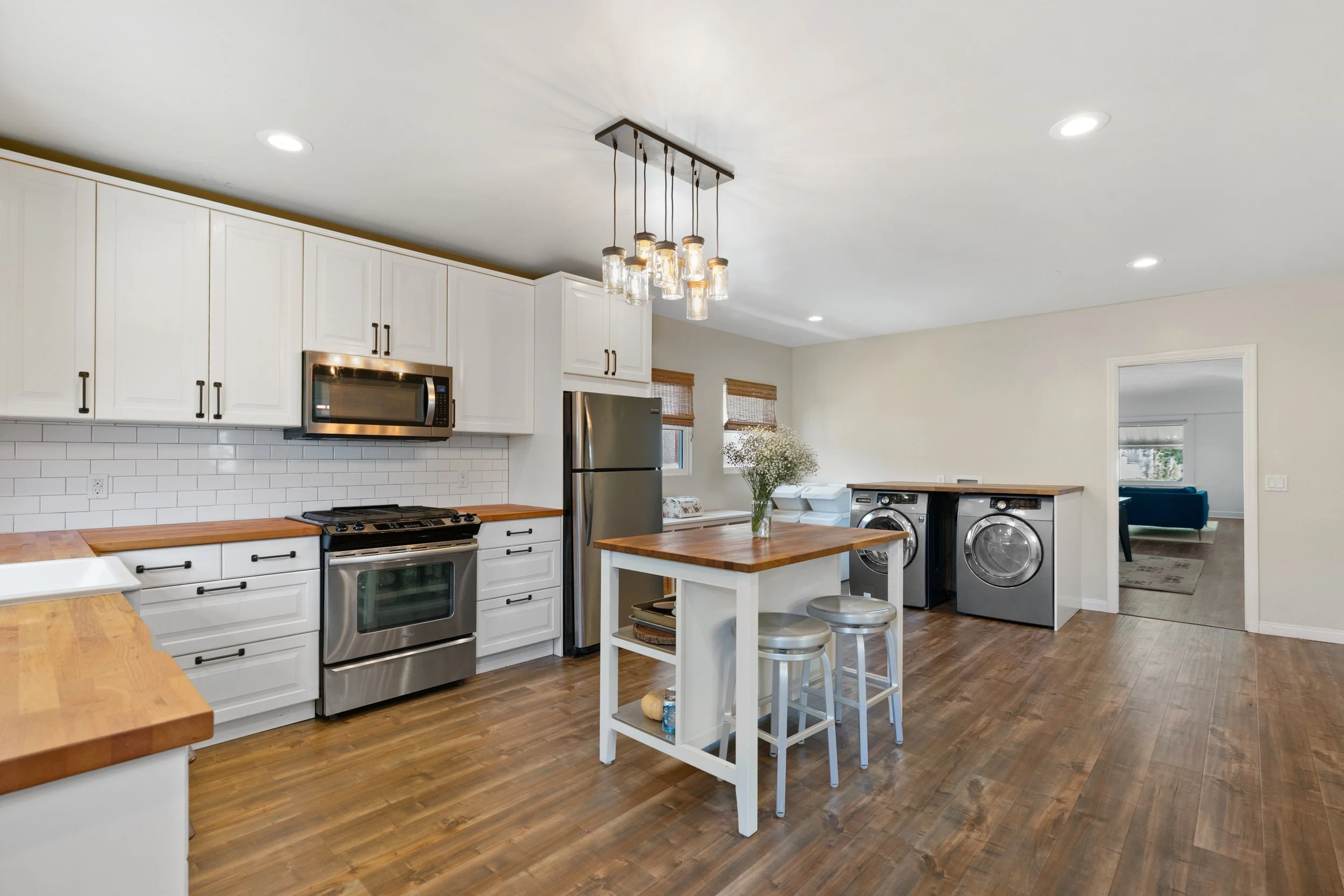 2317 Vinyard Ave-10.jpg