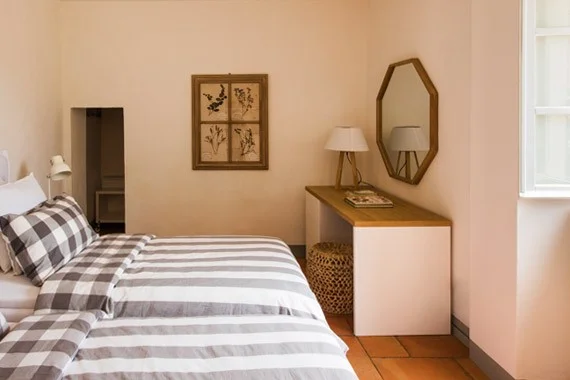 apt_bedroom2_crop_570x380.jpg