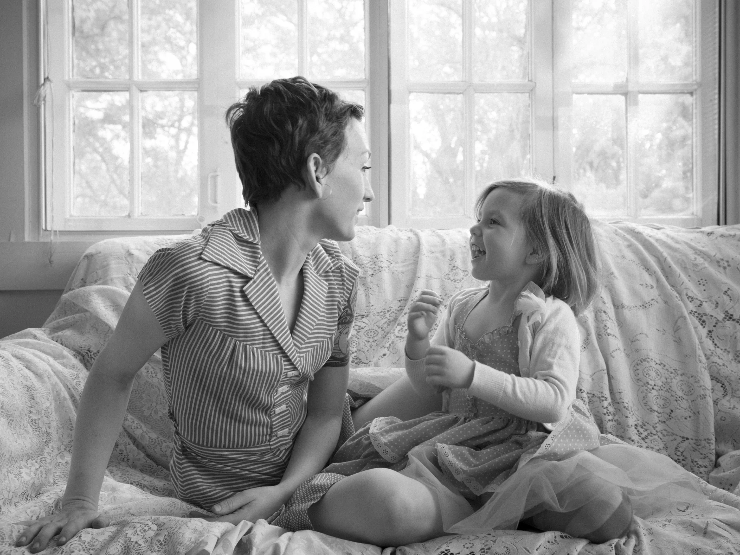 Leah & Children - Artistic Indoor Portraits