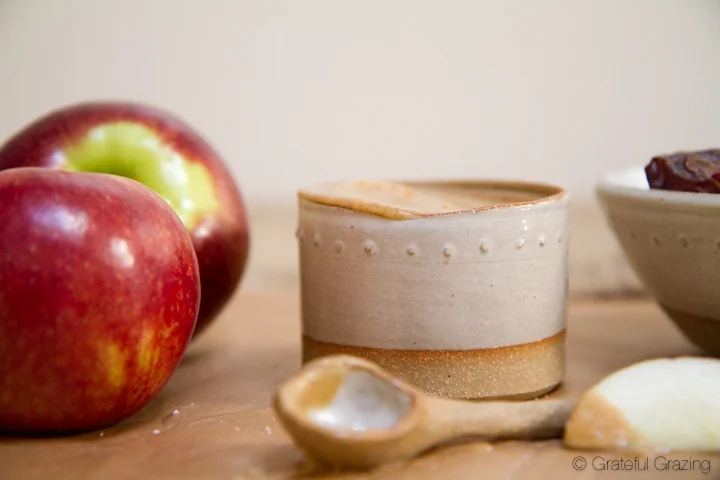 salted caramel date dip 