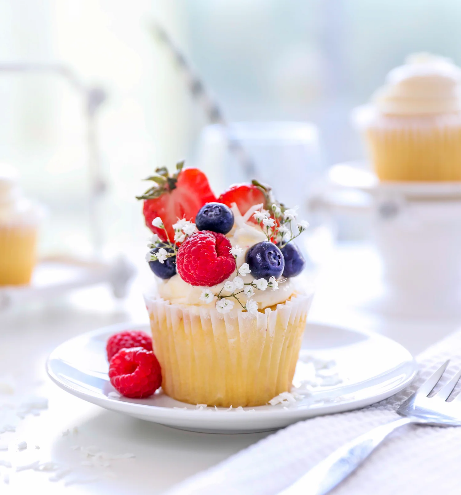 #AskMahaMonday: iPhone X vs Canon 5D Mark IV -  How do they compare?