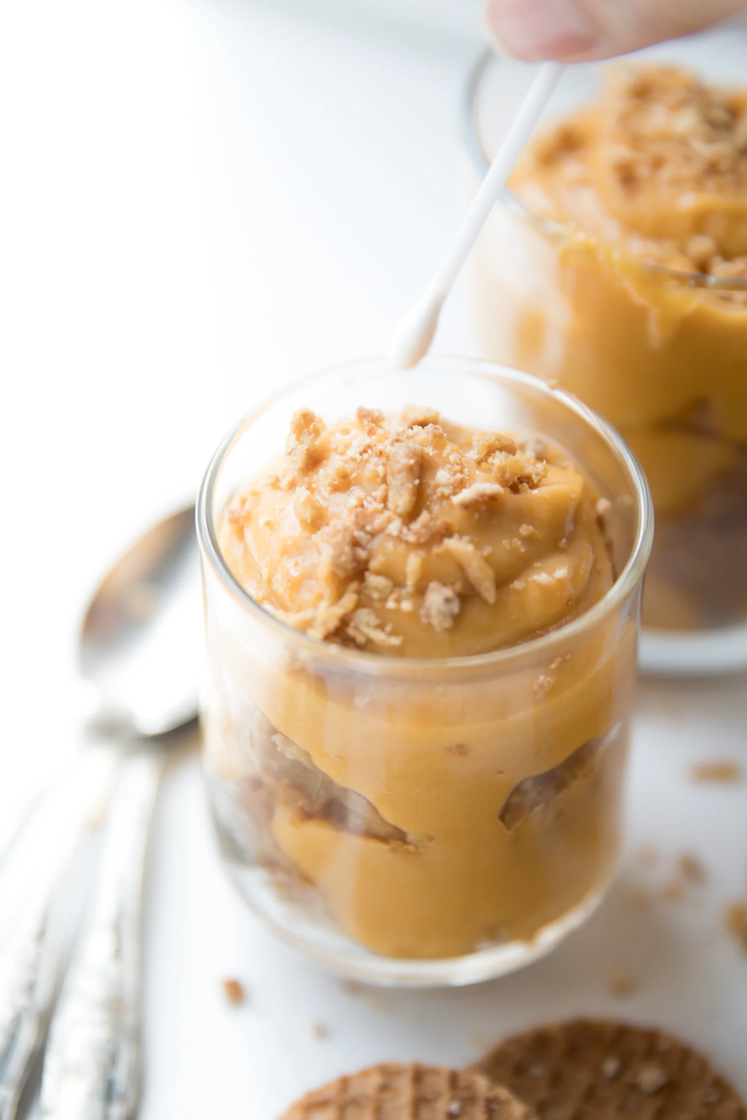 maha-munaf-butterscotch-pudding-stroopwafels (3).jpg