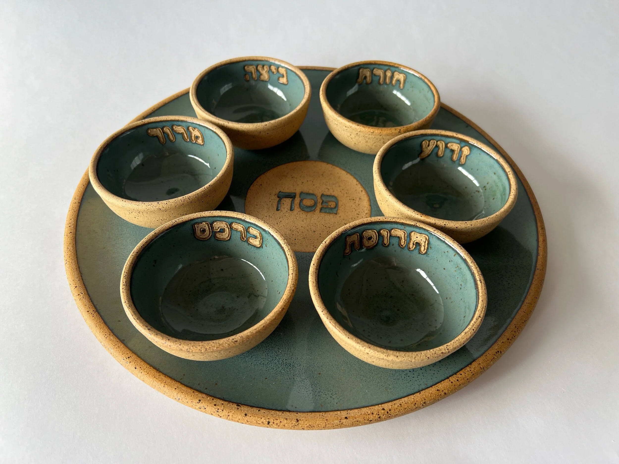 AF9A537B-F5F3-460B-95D3-D08E93198732