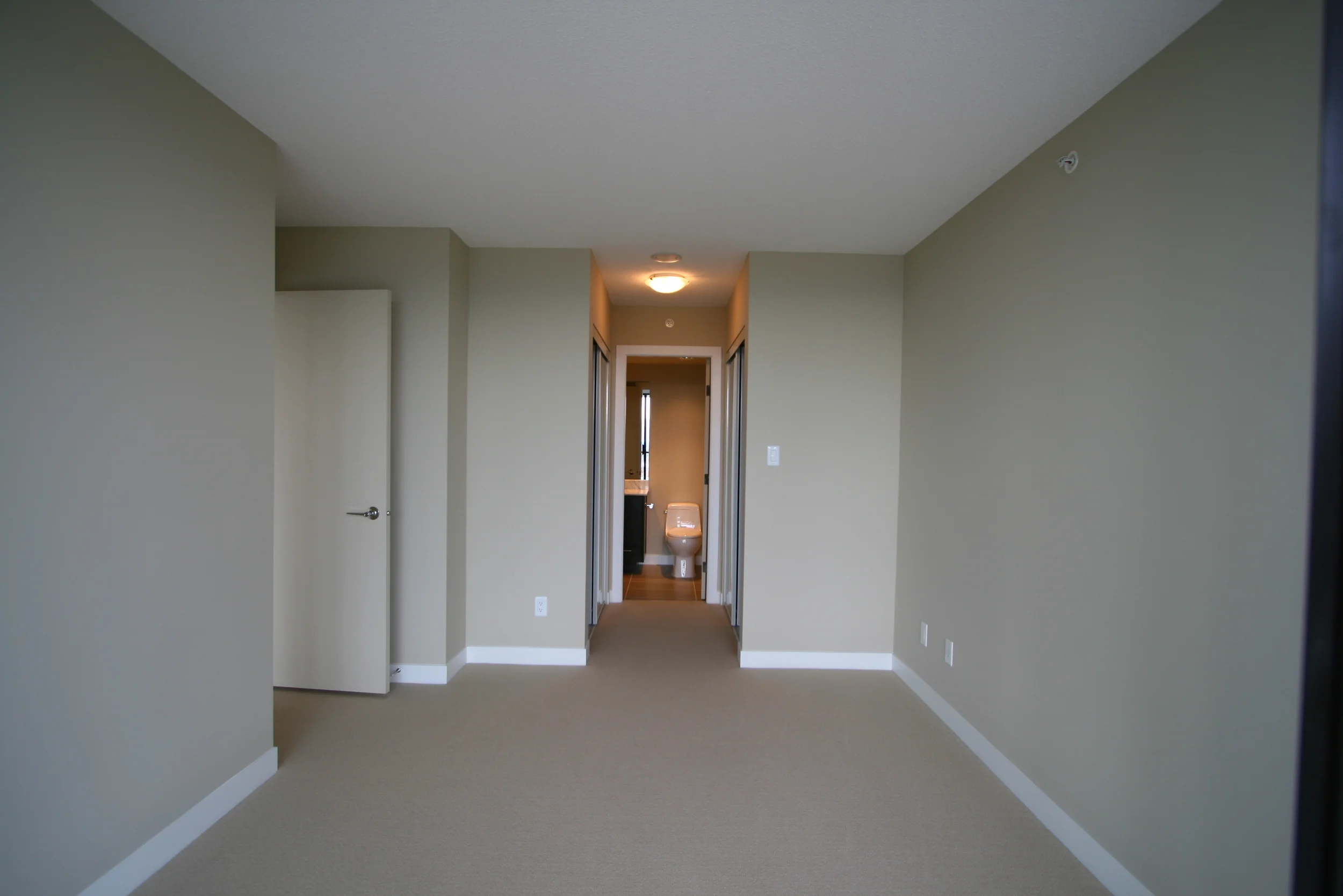25-Bedroom3.JPG