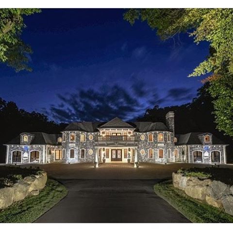 Loved Making Magic in this Beauty🔑👌🏾#cookingdemo #robbreport #personalchef #milliondollarview #burnnbake #mcclaren #luxuryrealestate #soulfusion #brokersopen #brokers #gettingreadyforthenextrace #backtoback #realtors #rockstarsonlyplease