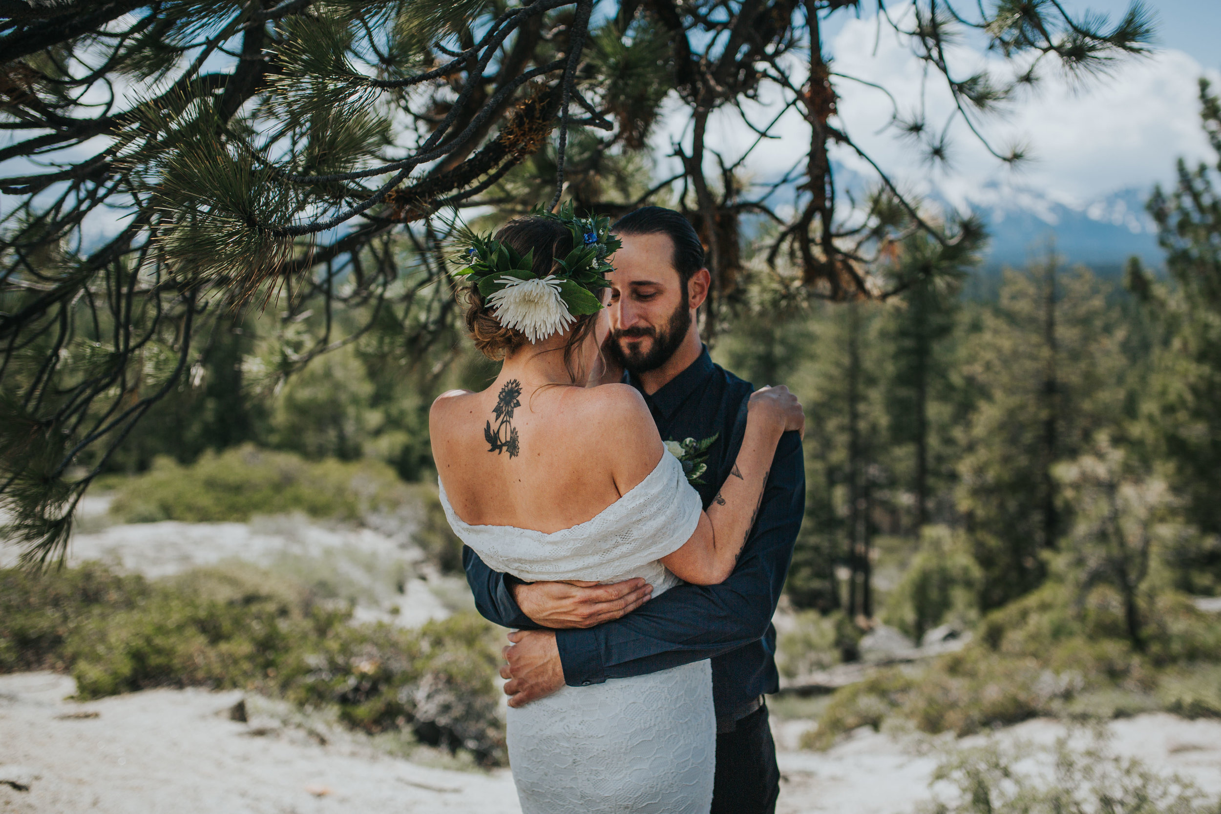 south-lake-tahoe-elopement-valerie-lendvay-photo-016.jpg