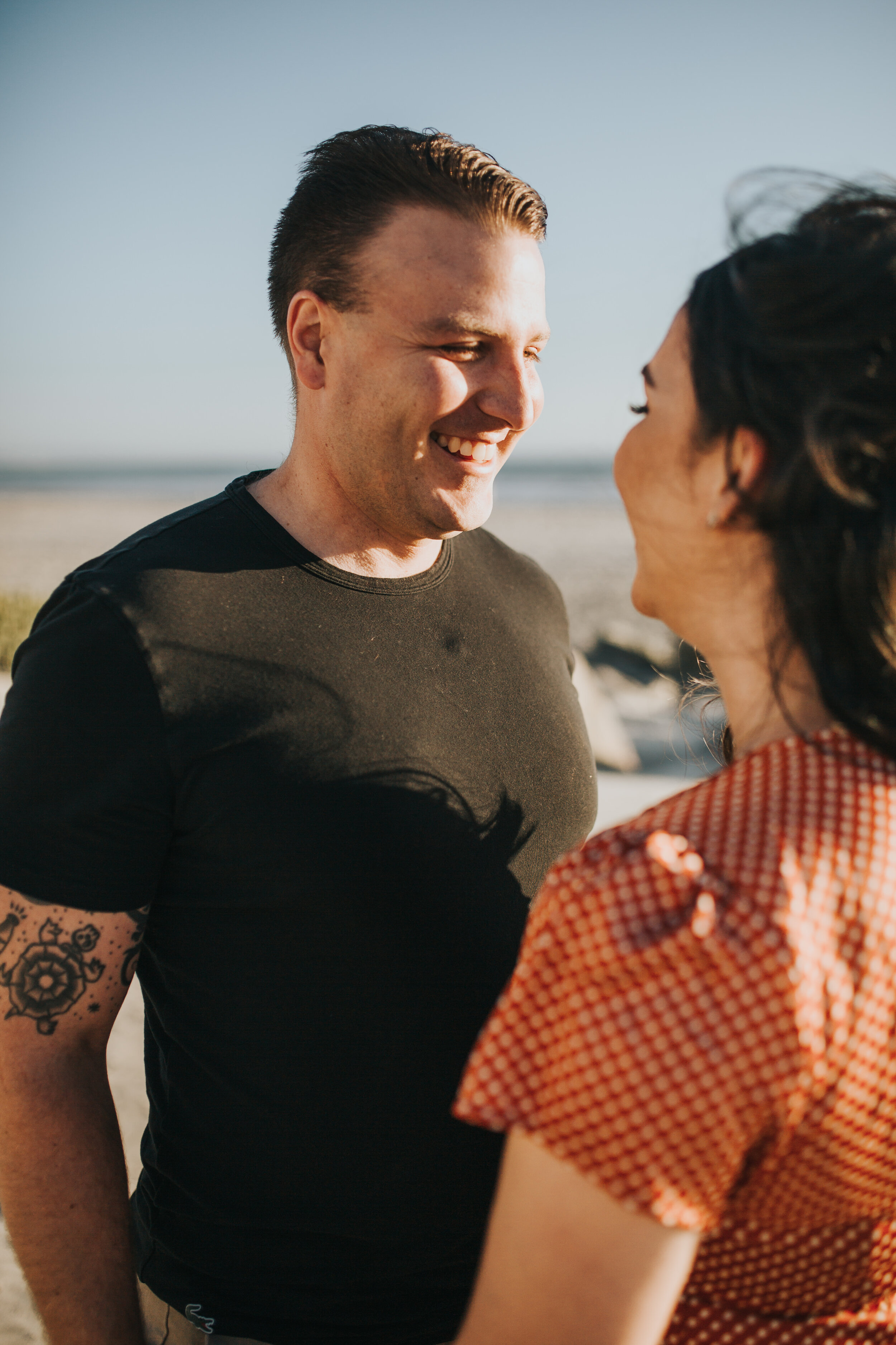 coronado-beach-engagement-session-valerielendvayphoto-011.jpg