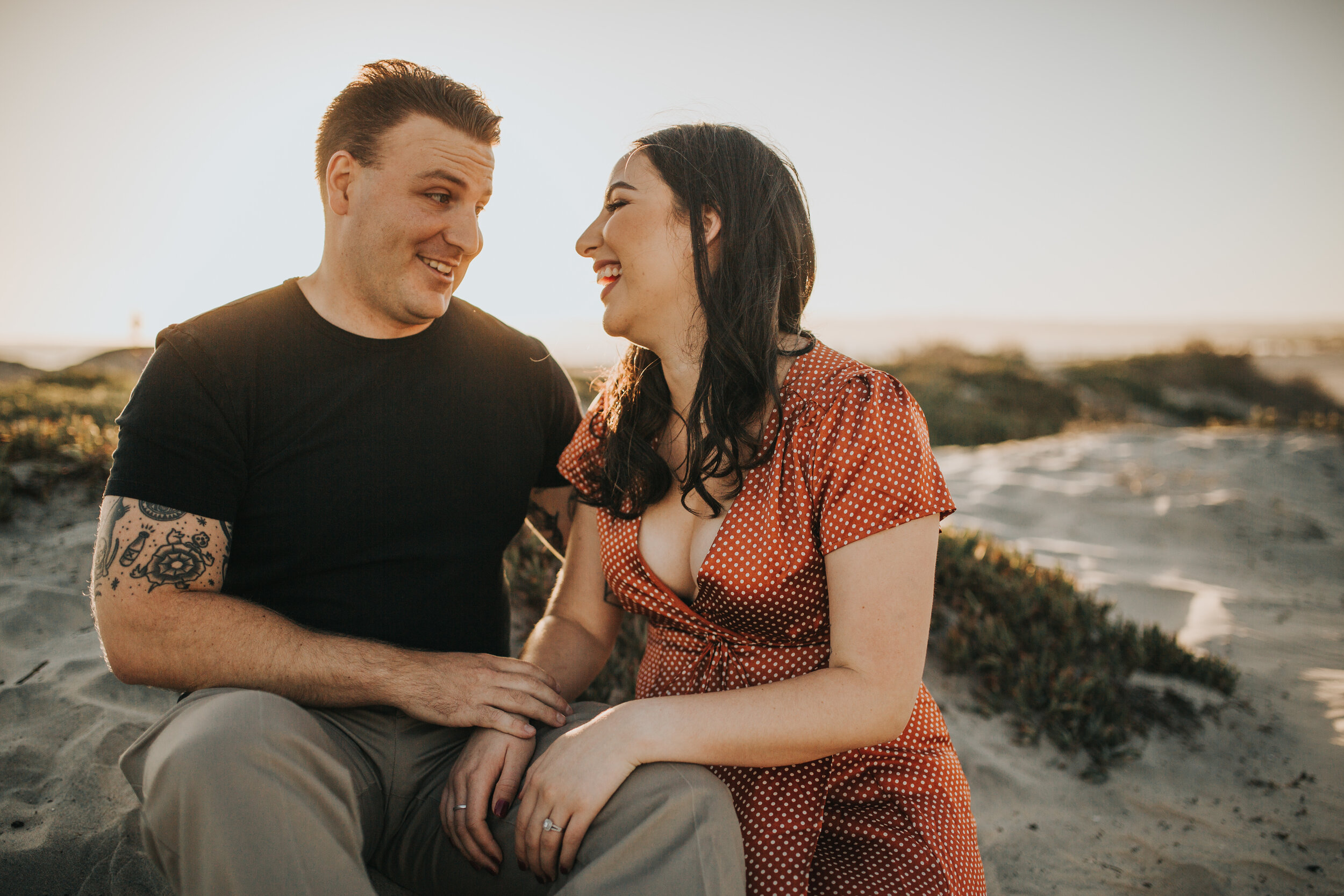 coronado-beach-engagement-session-valerielendvayphoto-019.jpg