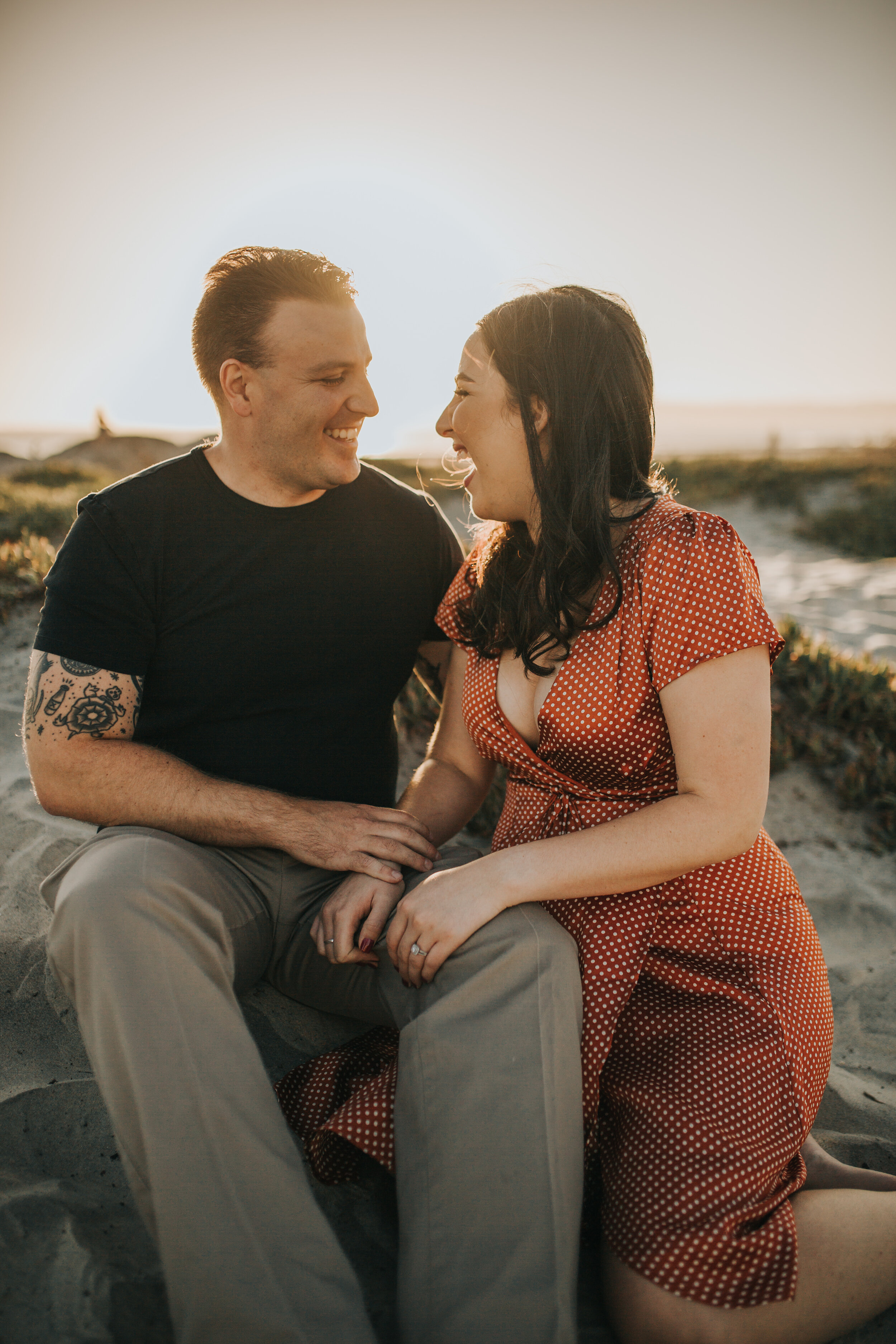 coronado-beach-engagement-session-valerielendvayphoto-023.jpg