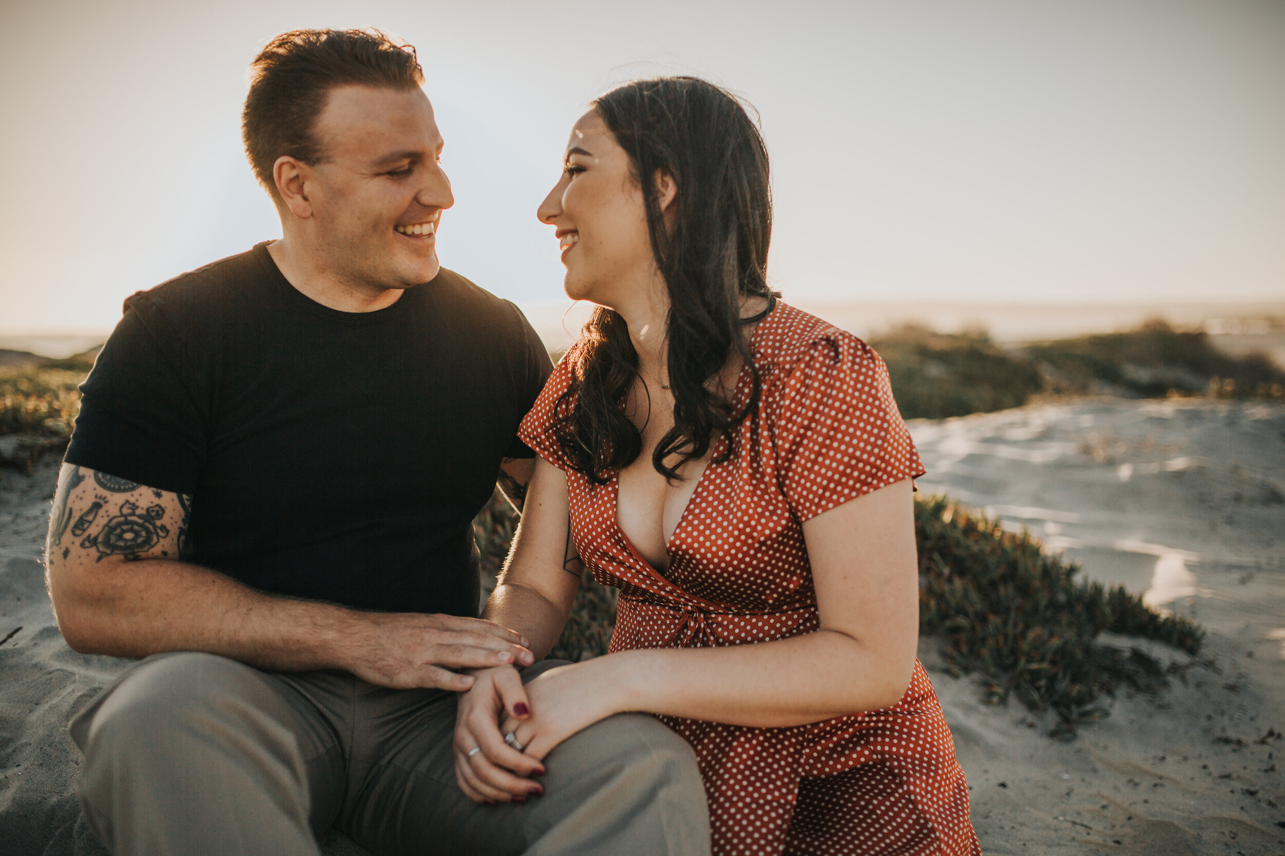 coronado-beach-engagement-session-valerielendvayphoto-026.jpg