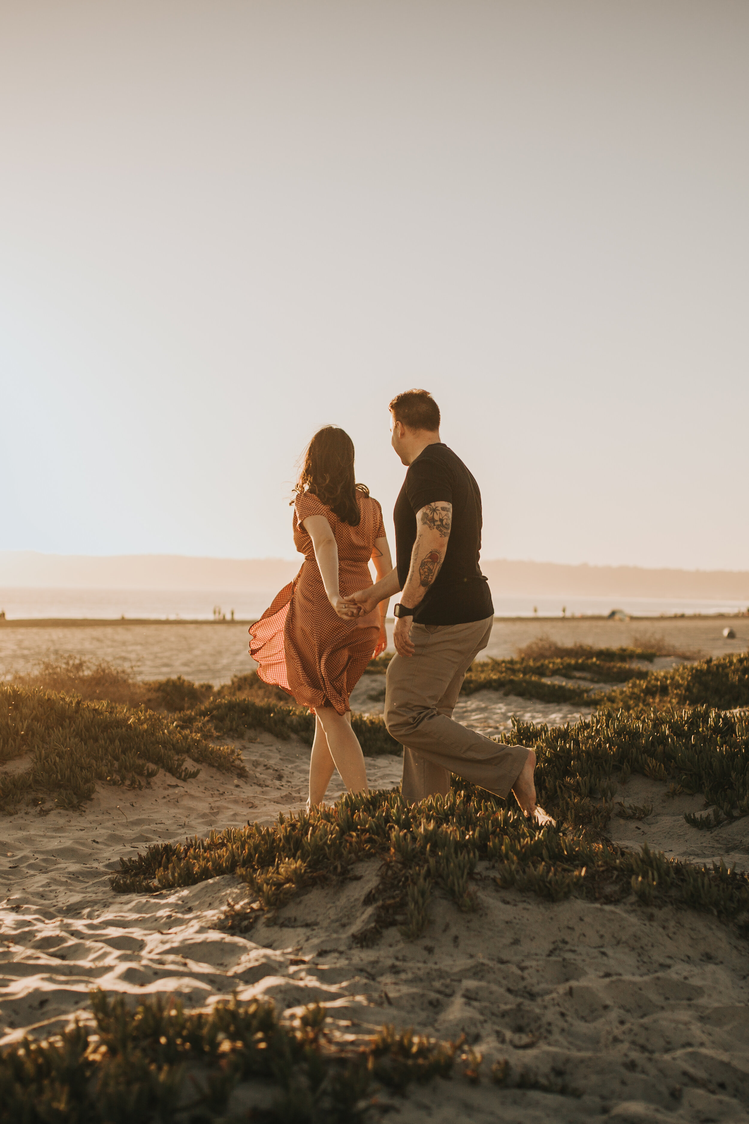 coronado-beach-engagement-session-valerielendvayphoto-057.jpg