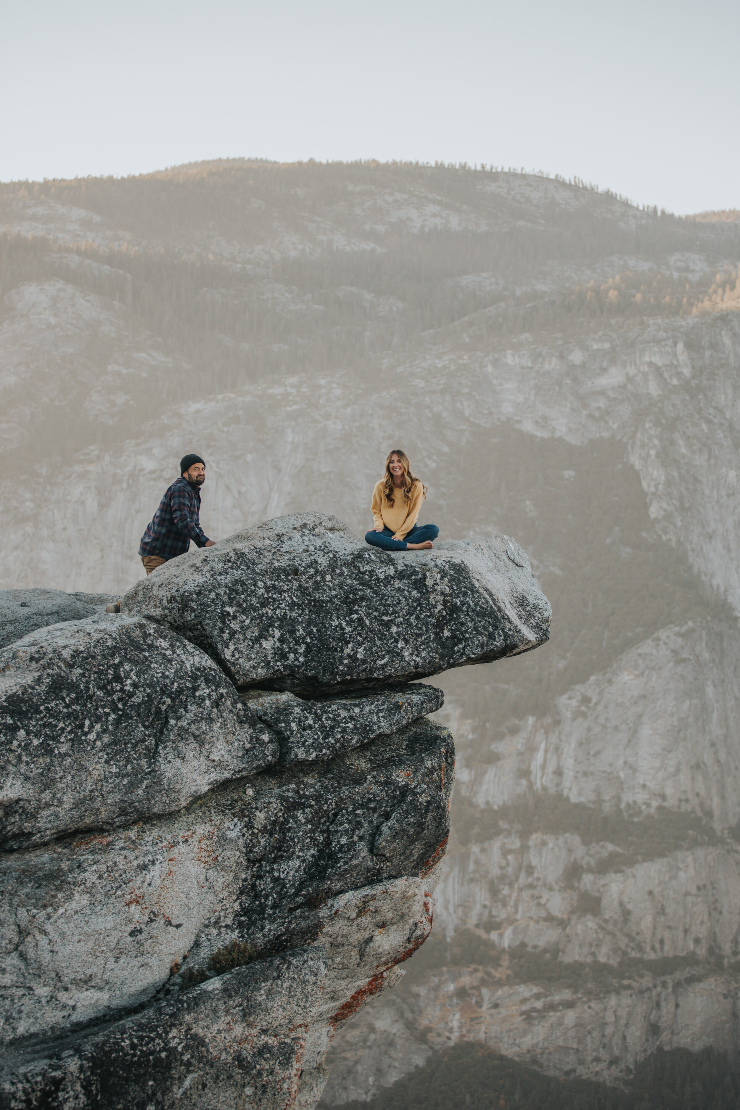 yosemite-engagement-session-valerielendvayphoto-006.jpg