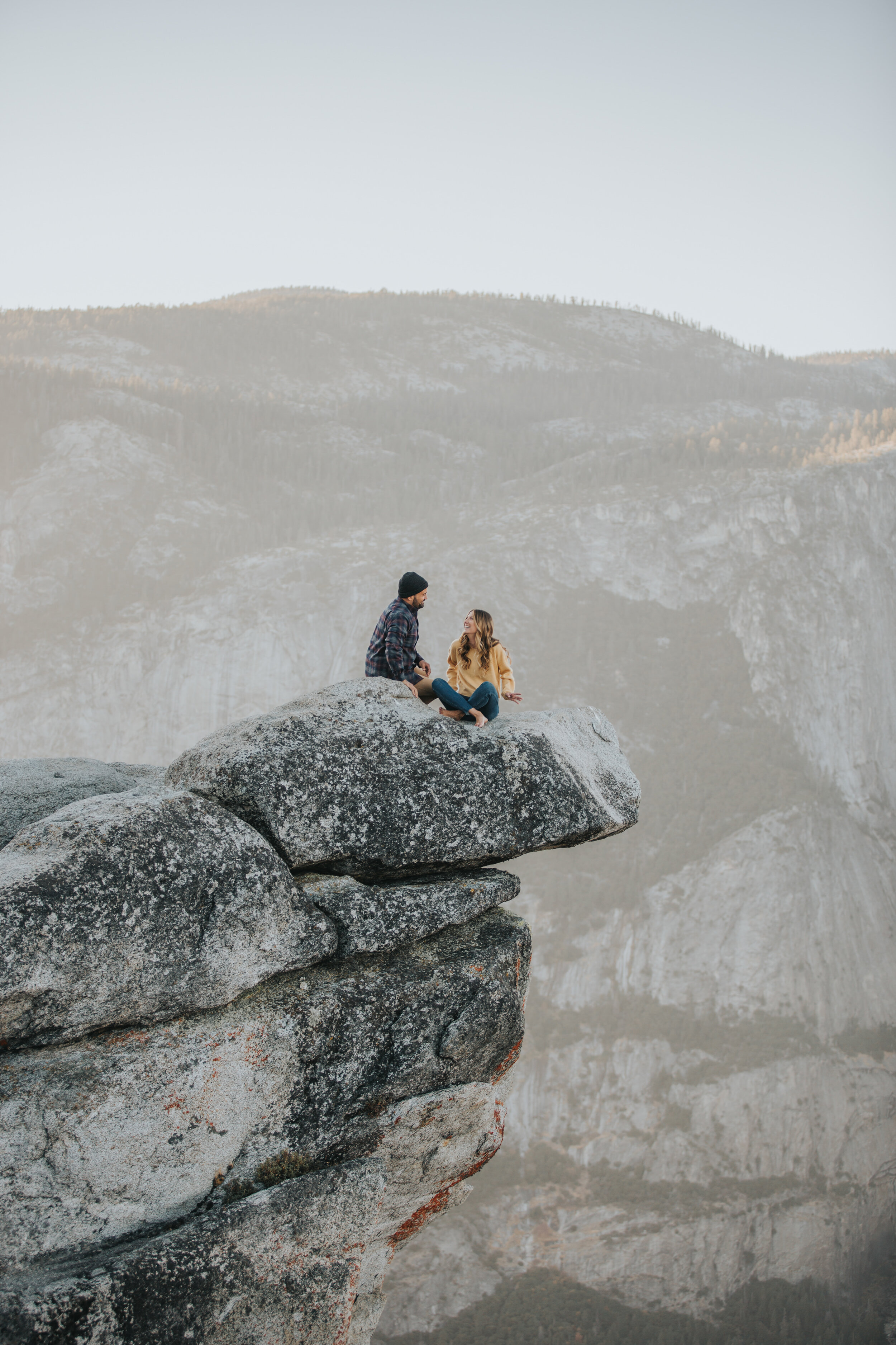 yosemite-engagement-session-valerielendvayphoto-016.jpg