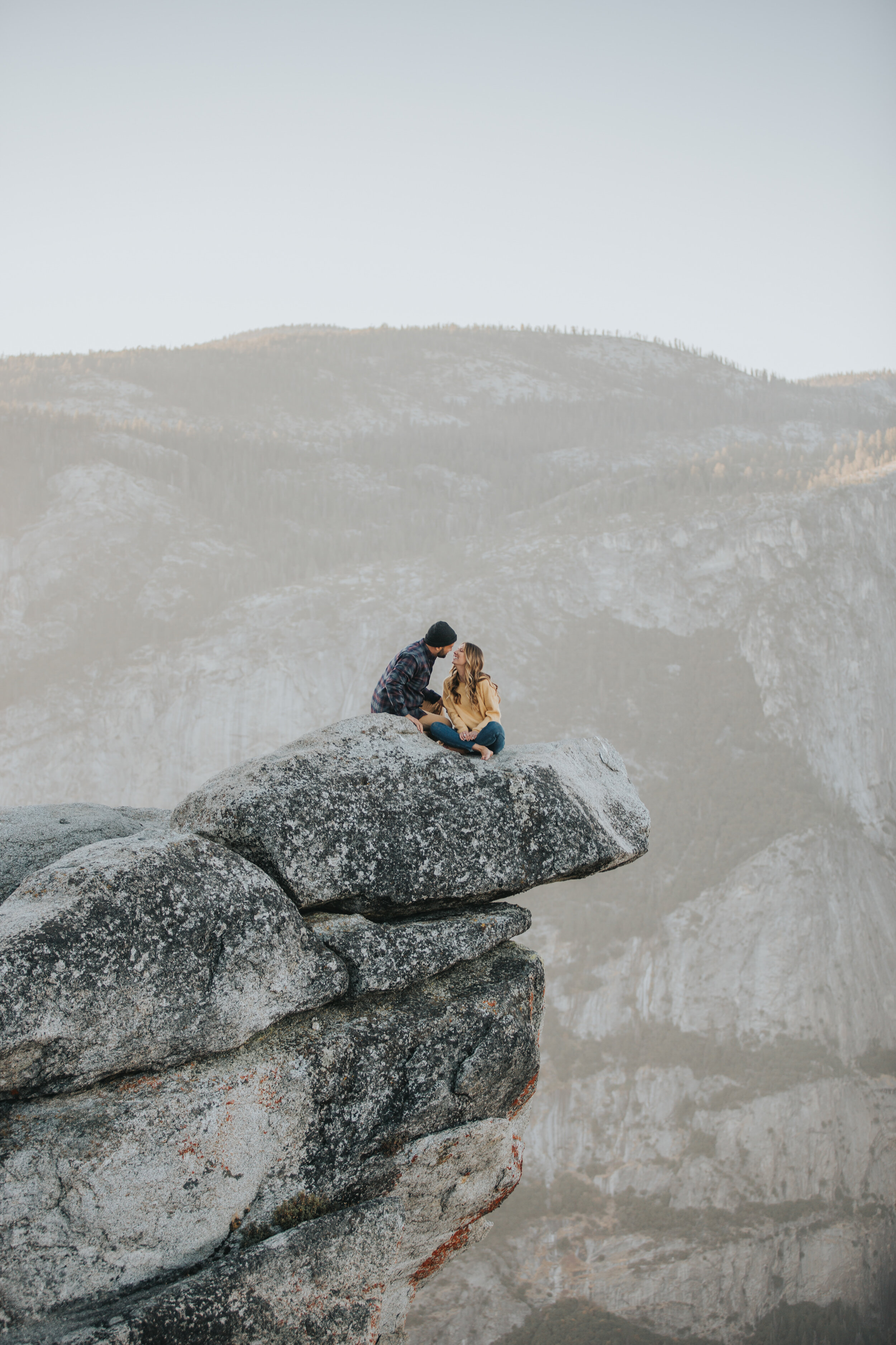 yosemite-engagement-session-valerielendvayphoto-018.jpg