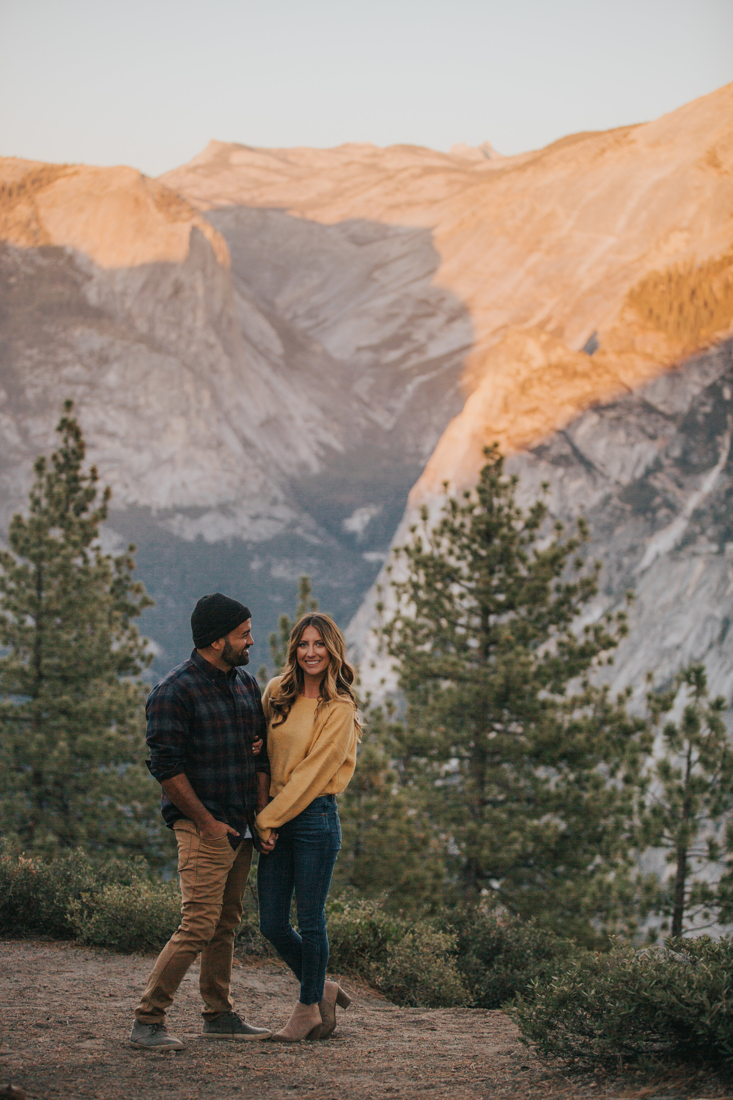 yosemite-engagement-session-valerielendvayphoto-040.jpg