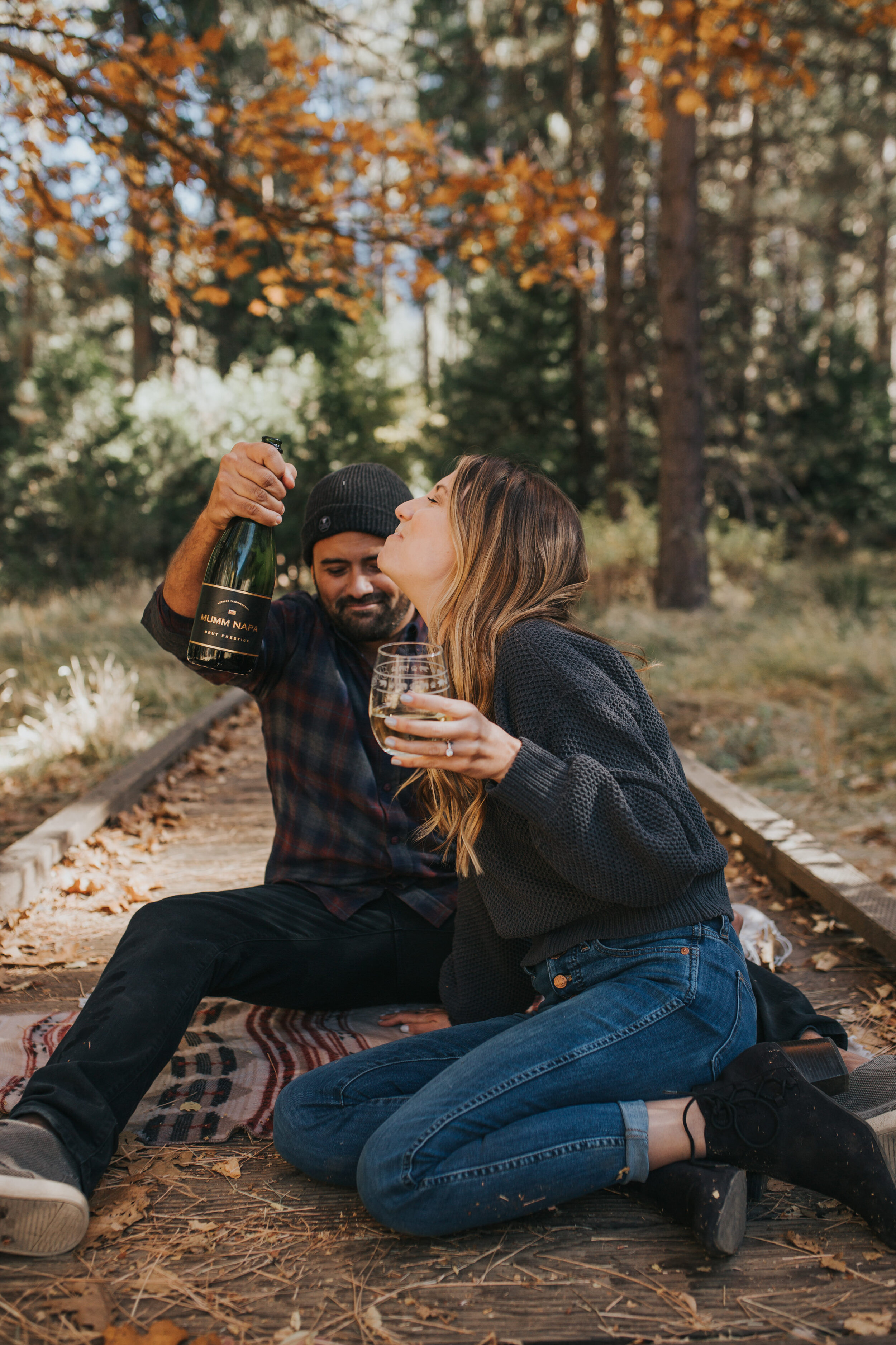 yosemite-engagement-session-valerielendvayphoto-105.jpg