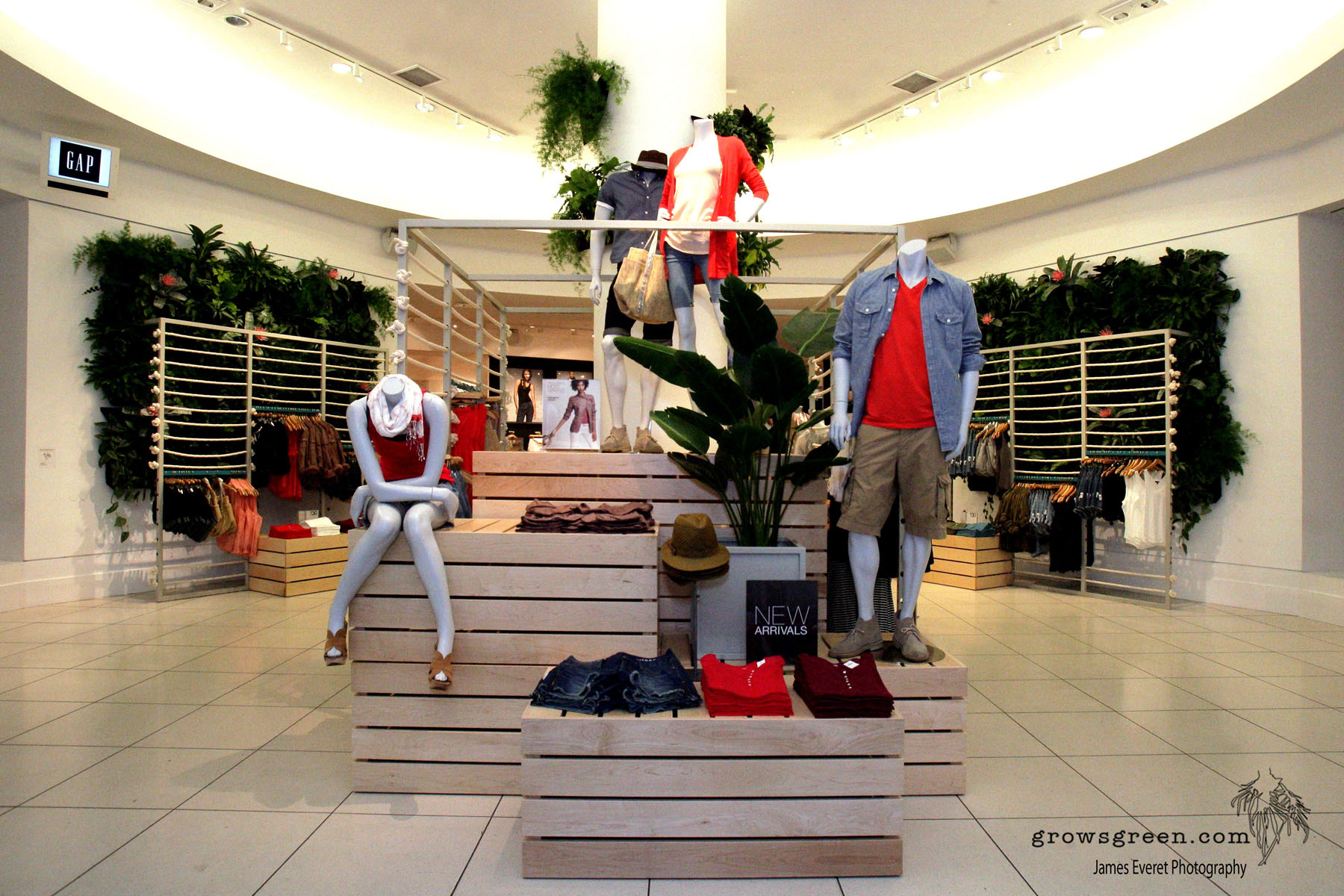 Gap Flagship Store Vertical Garden Installation