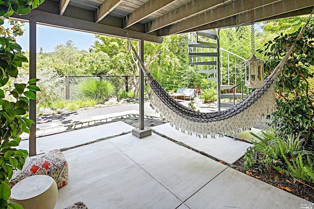 San Anselmo garden