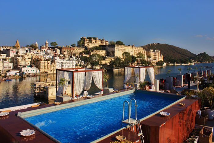 lake-pichola-hotel.jpg