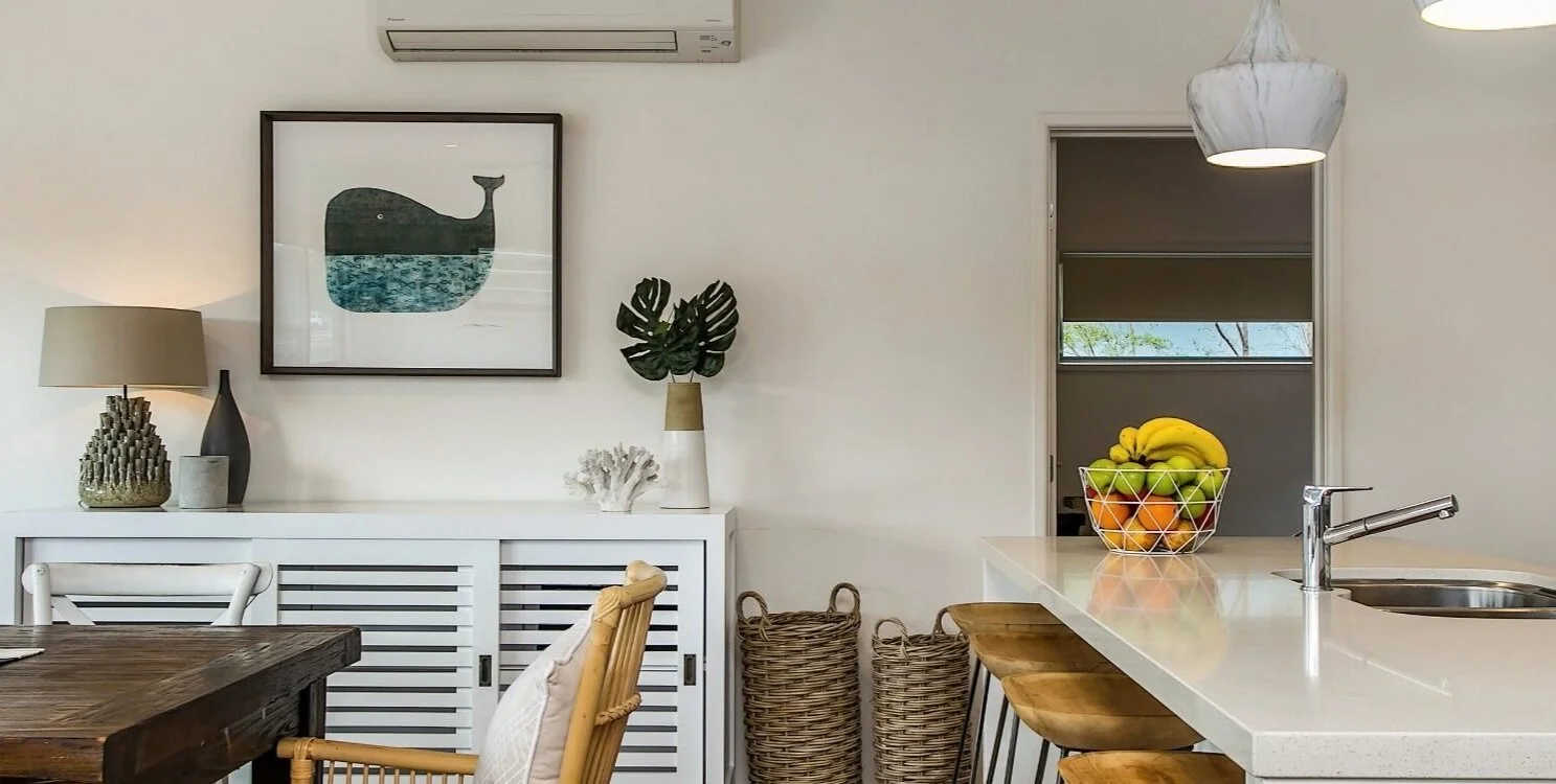 Aloha+Byron+Bay-Beach+house+Dining+2.jpg