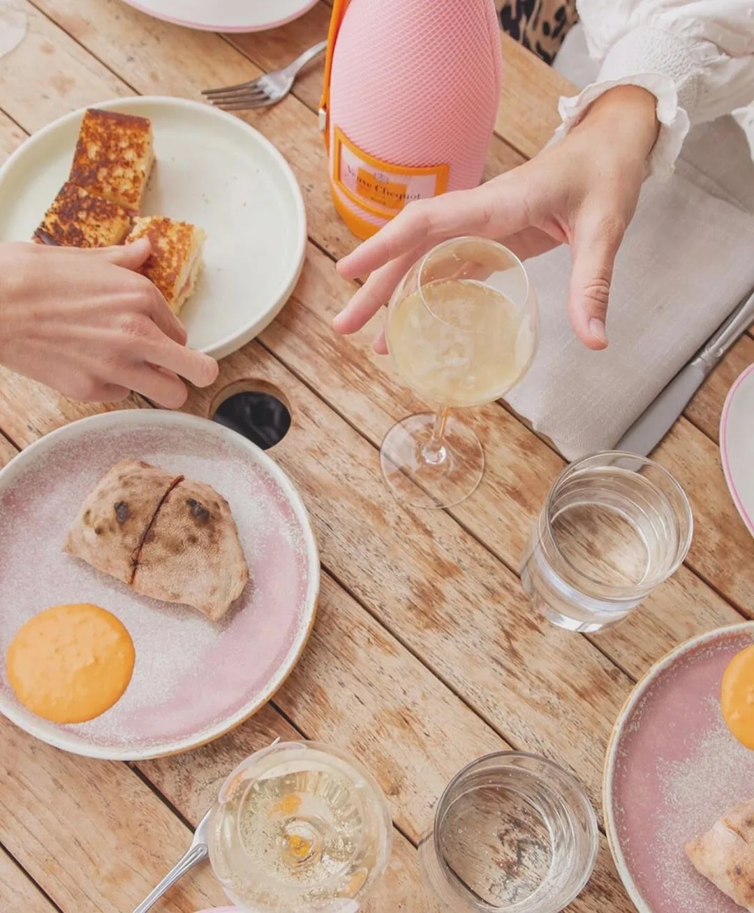 Boozy Bottomless Brunch