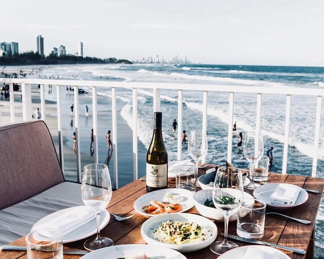 Boozy Bottomless Brunch