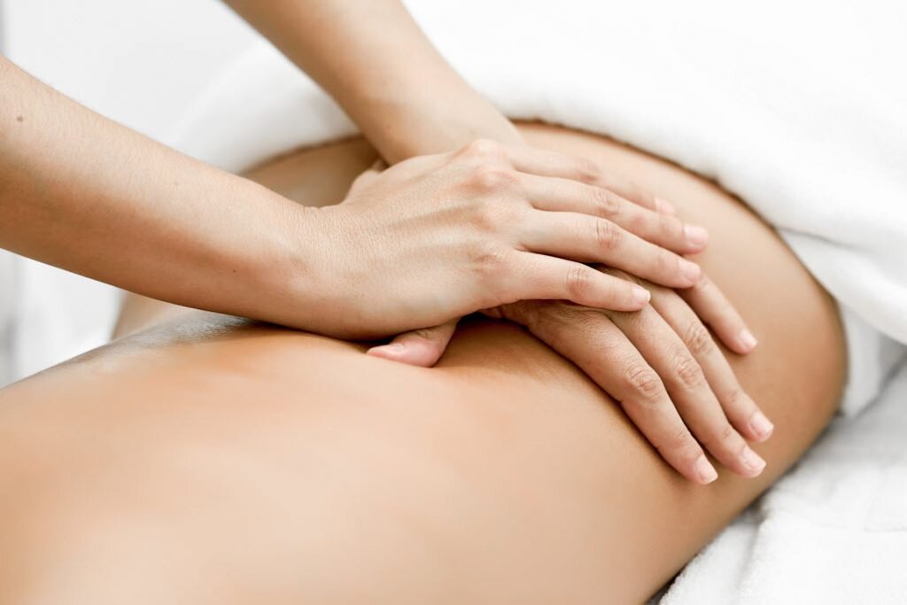 Remedial-massage-versus-relaxation-massage-1024x683.jpg