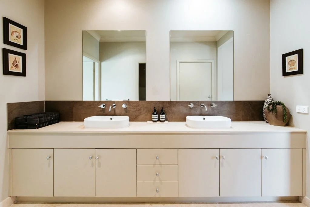 03c693db-bf3f-4df6-abbb-f0988a850ca3.f10 (1).jpg