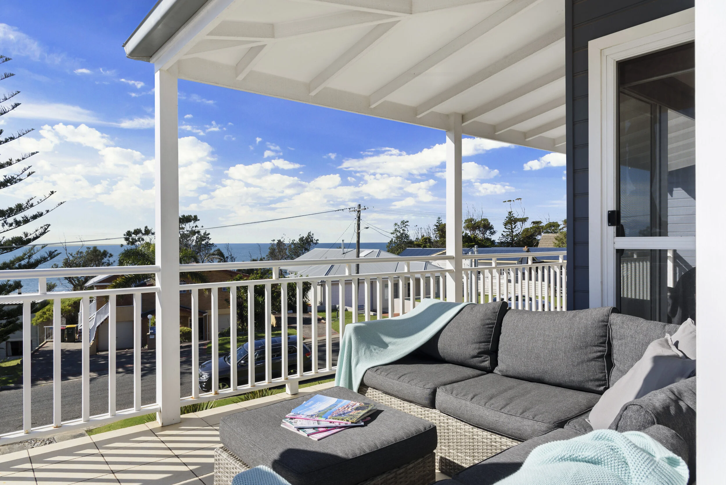 PRINT 196 Mitchell Pde Mollymook-45.jpg