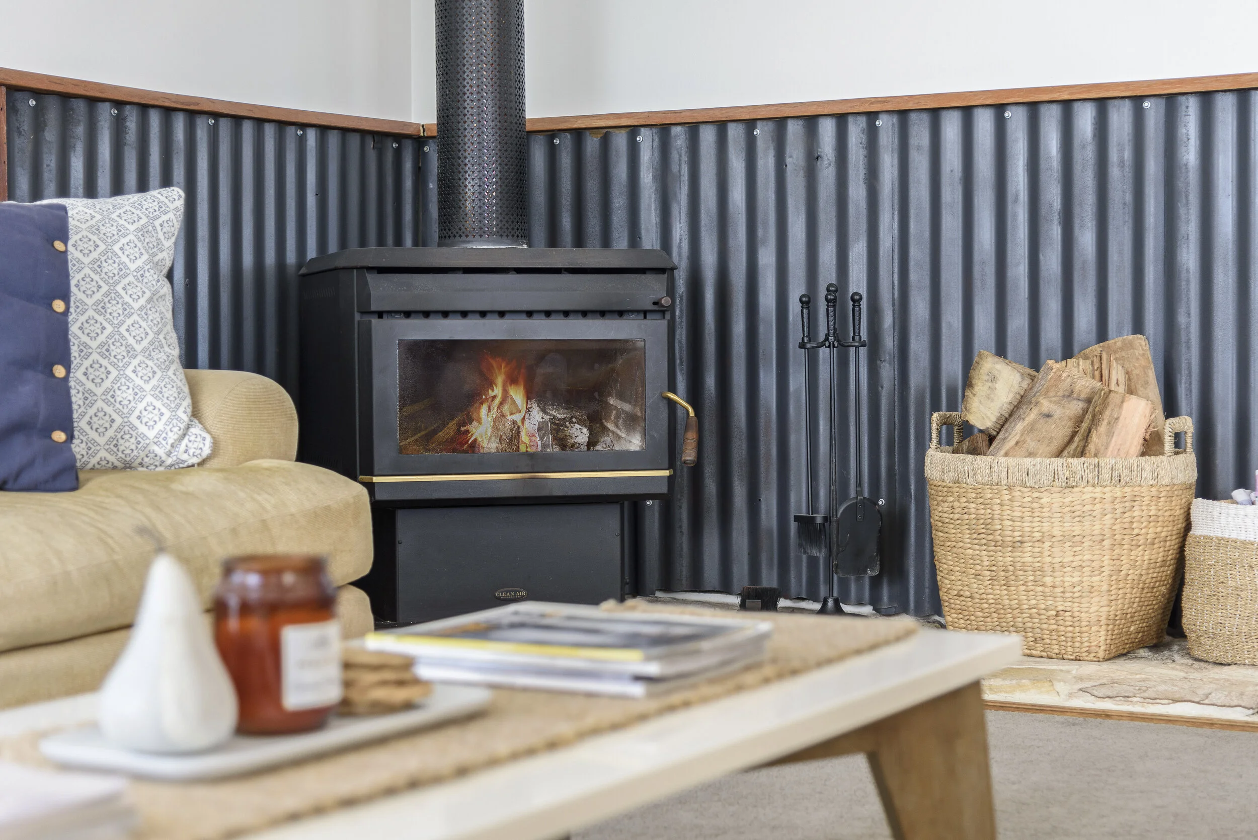 PRINT 196 Mitchell Pde Mollymook-25.jpg