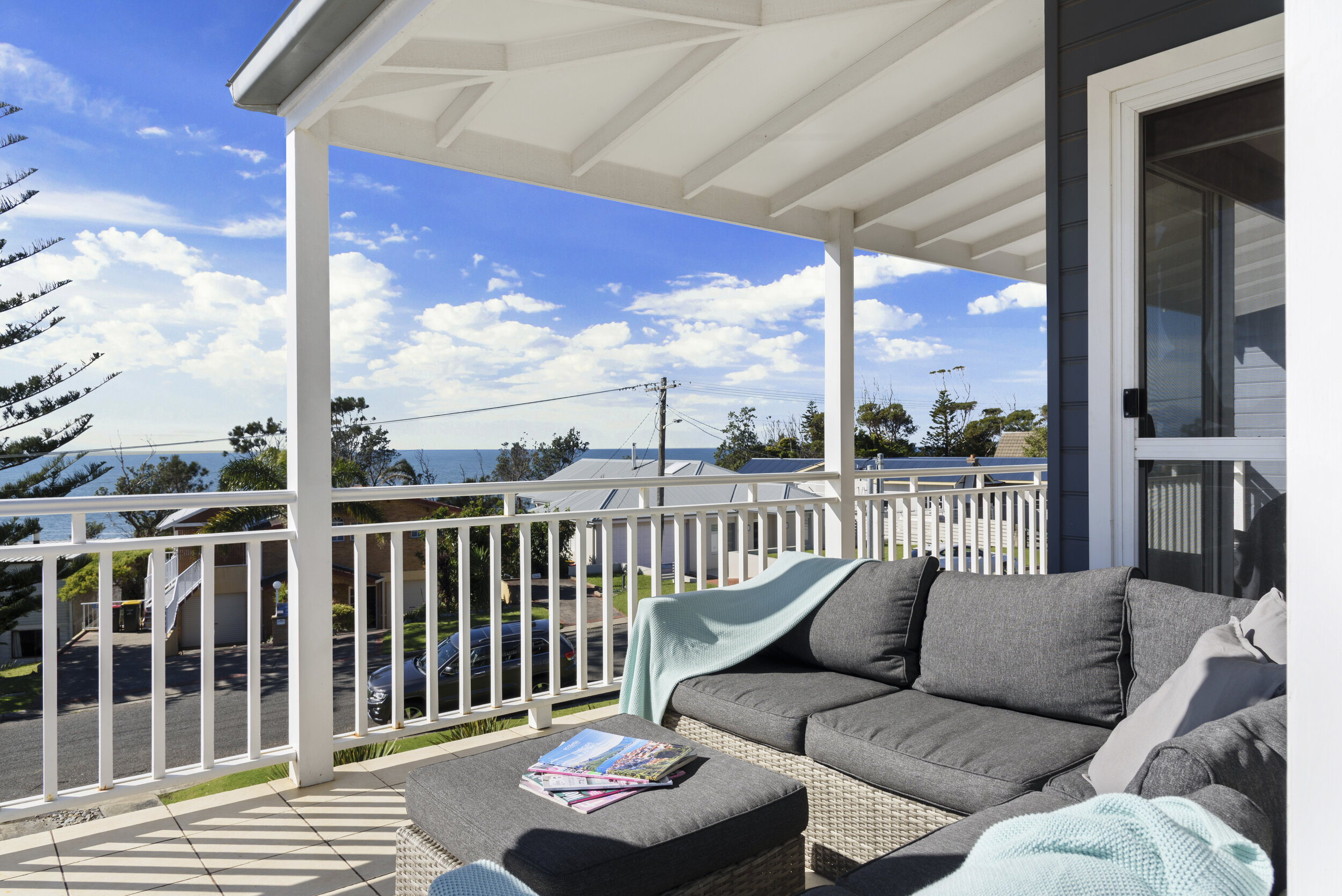 PRINT 196 Mitchell Pde Mollymook-45.jpg