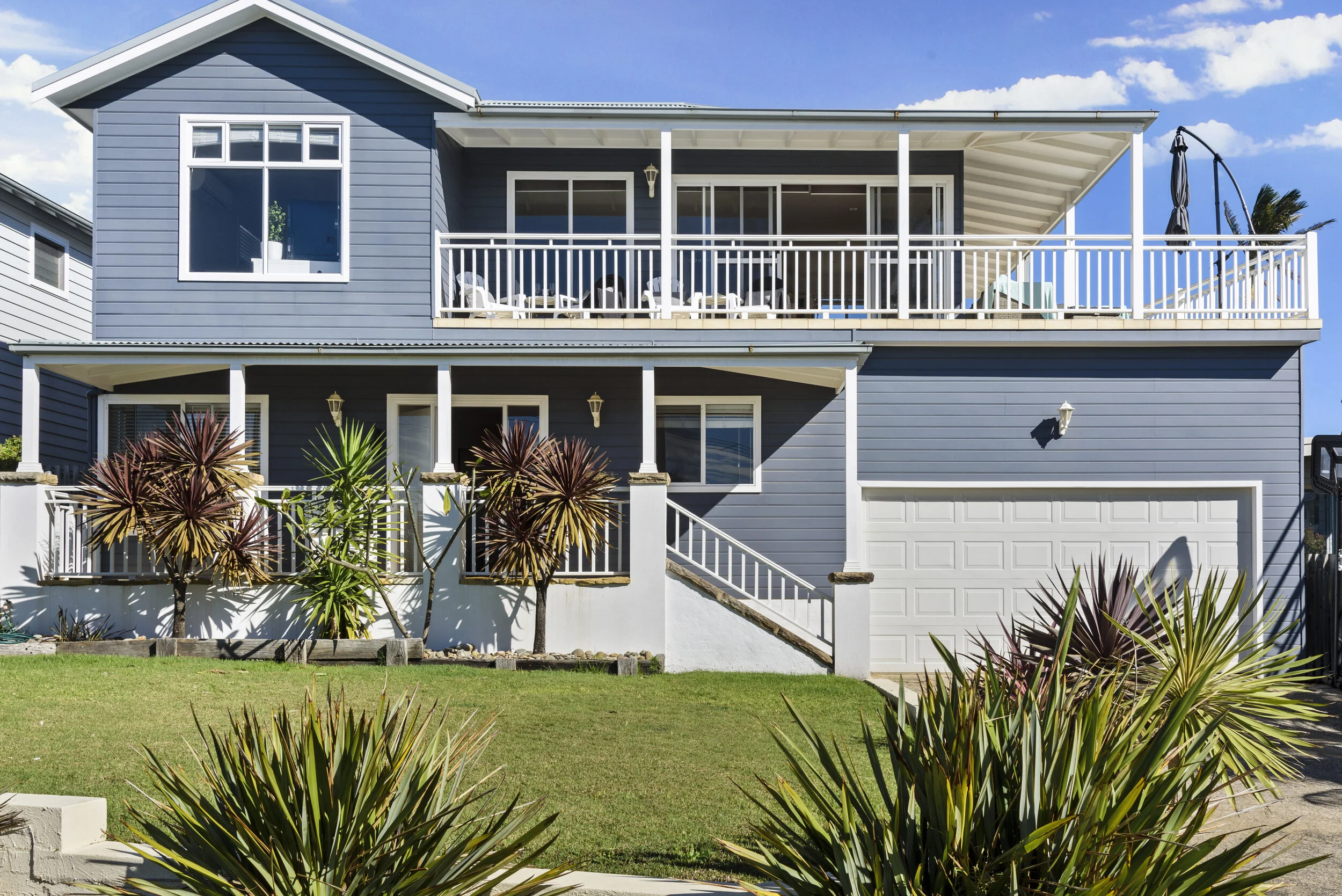 Beachwood House Mollymook.png