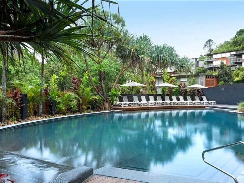 Peppers-Noosa-Resort-Villas-Lagoon-Pool.jpg