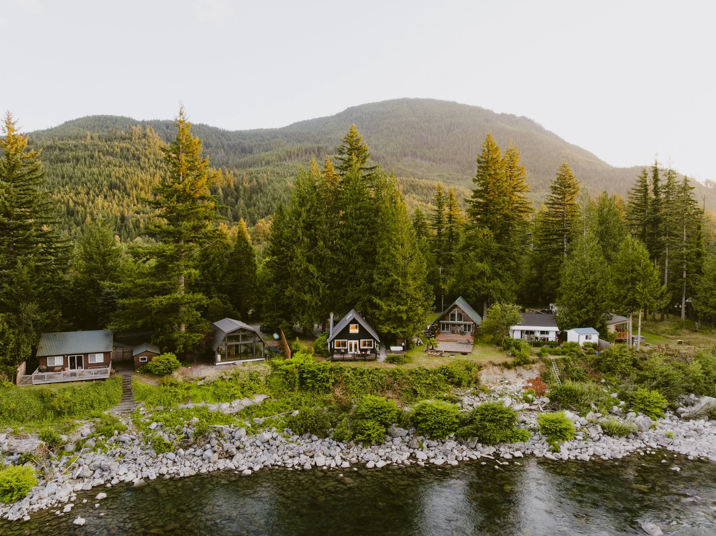 070826_Harnois_Gold_Bar_Cabin_0112.jpg