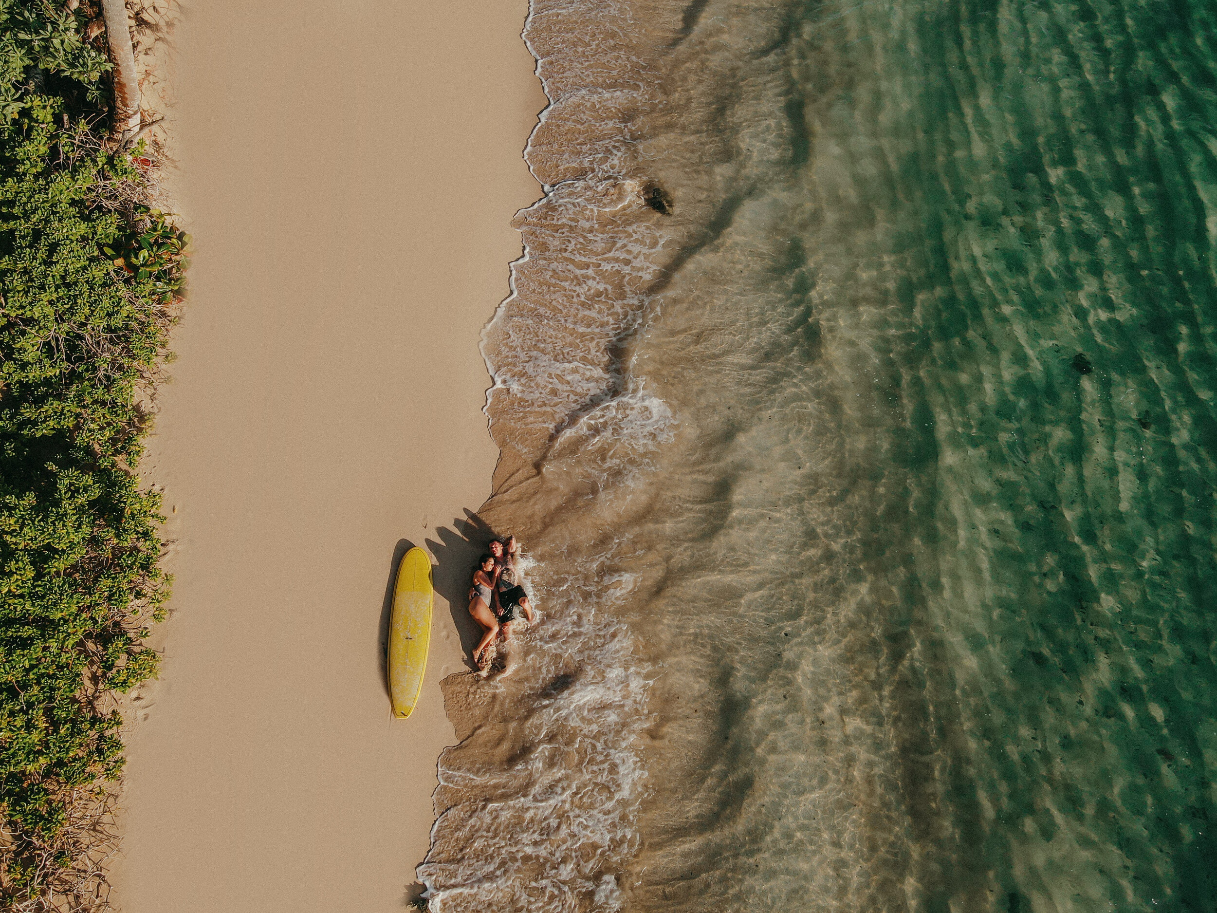 Moriel + Shawn - Sun, Sand, and Sea Session