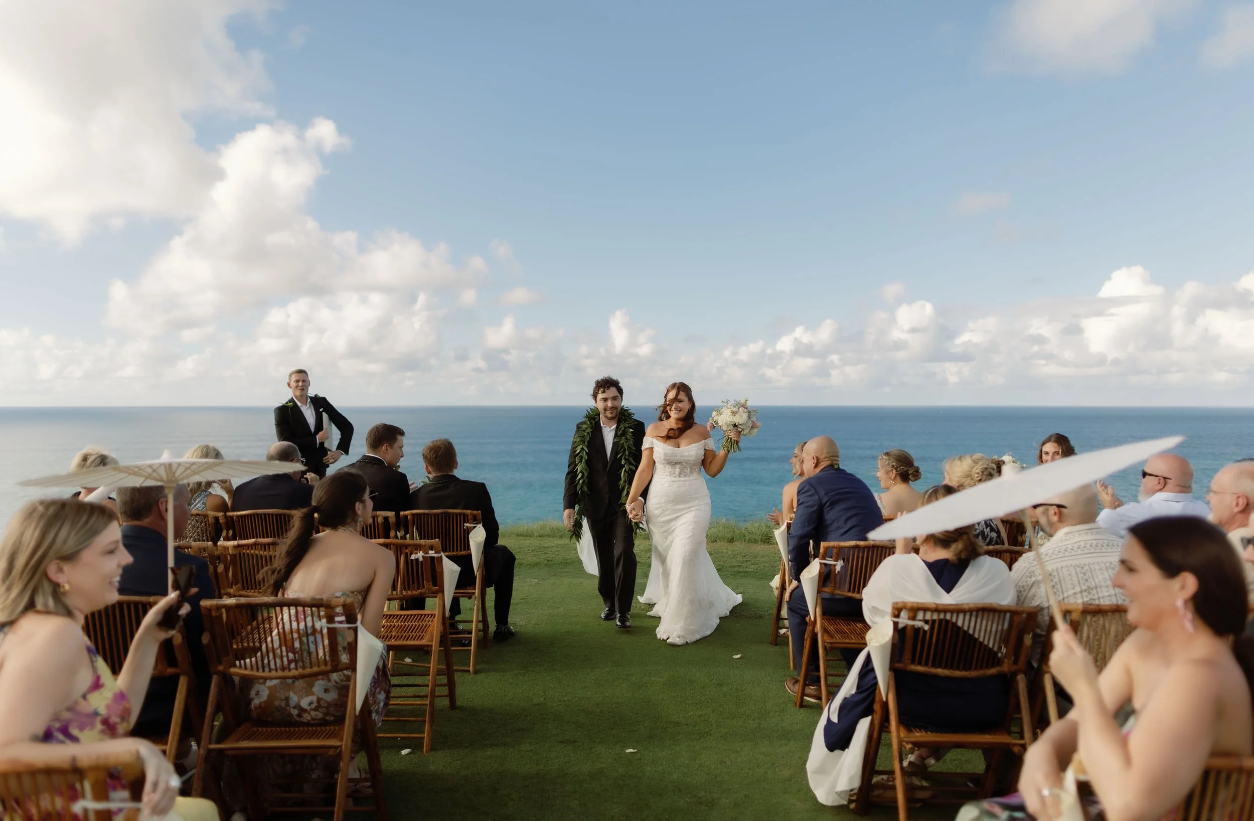 B + K - Kauai Cliffside Wedding