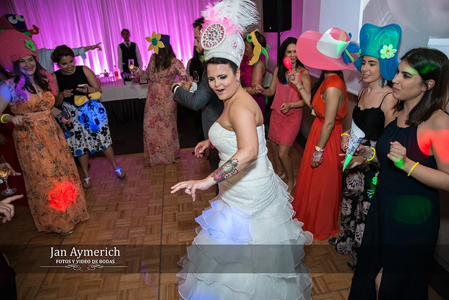 fiesta-de-bodas.jpg