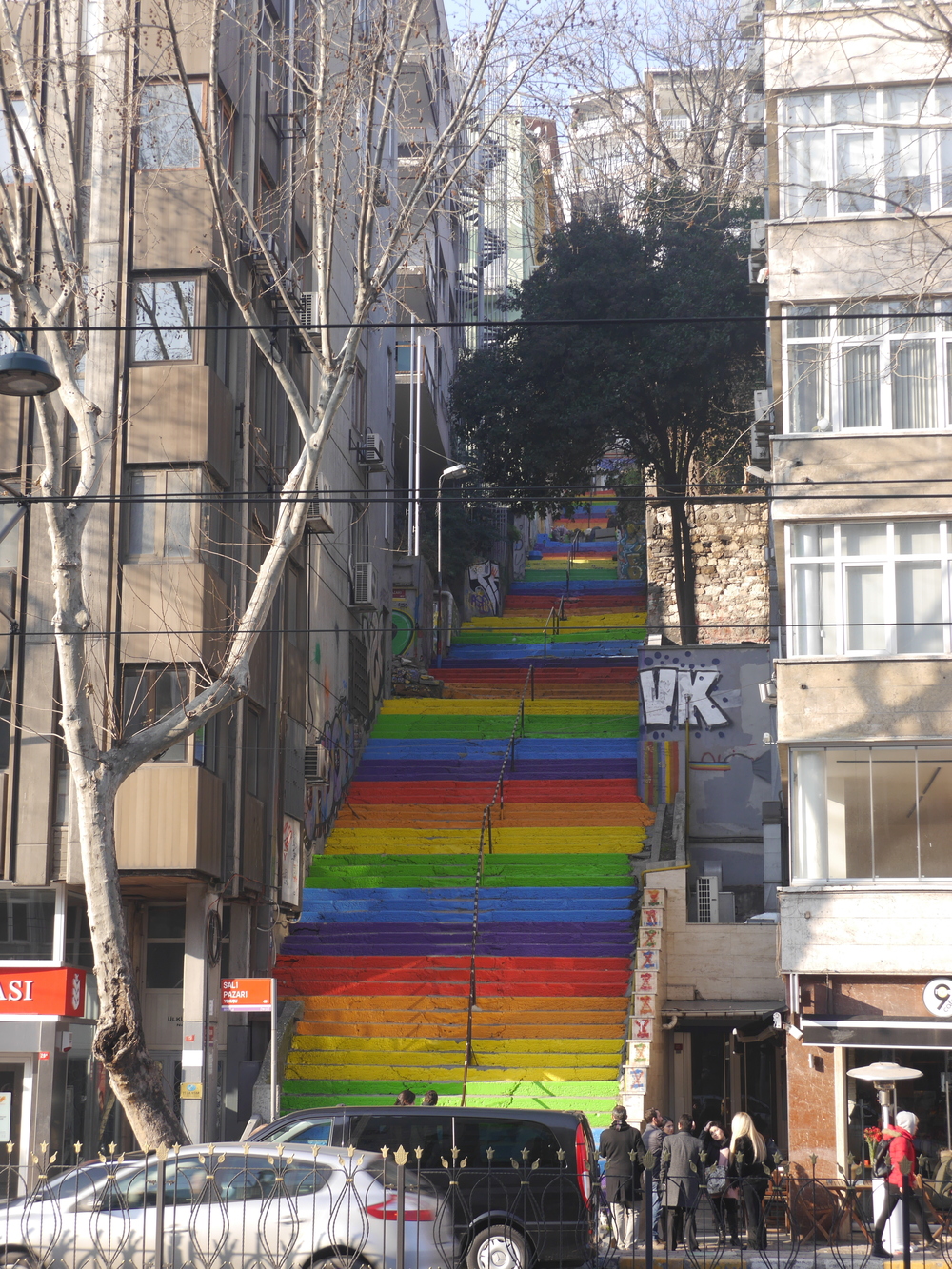  Super cool rainbow stairs. 