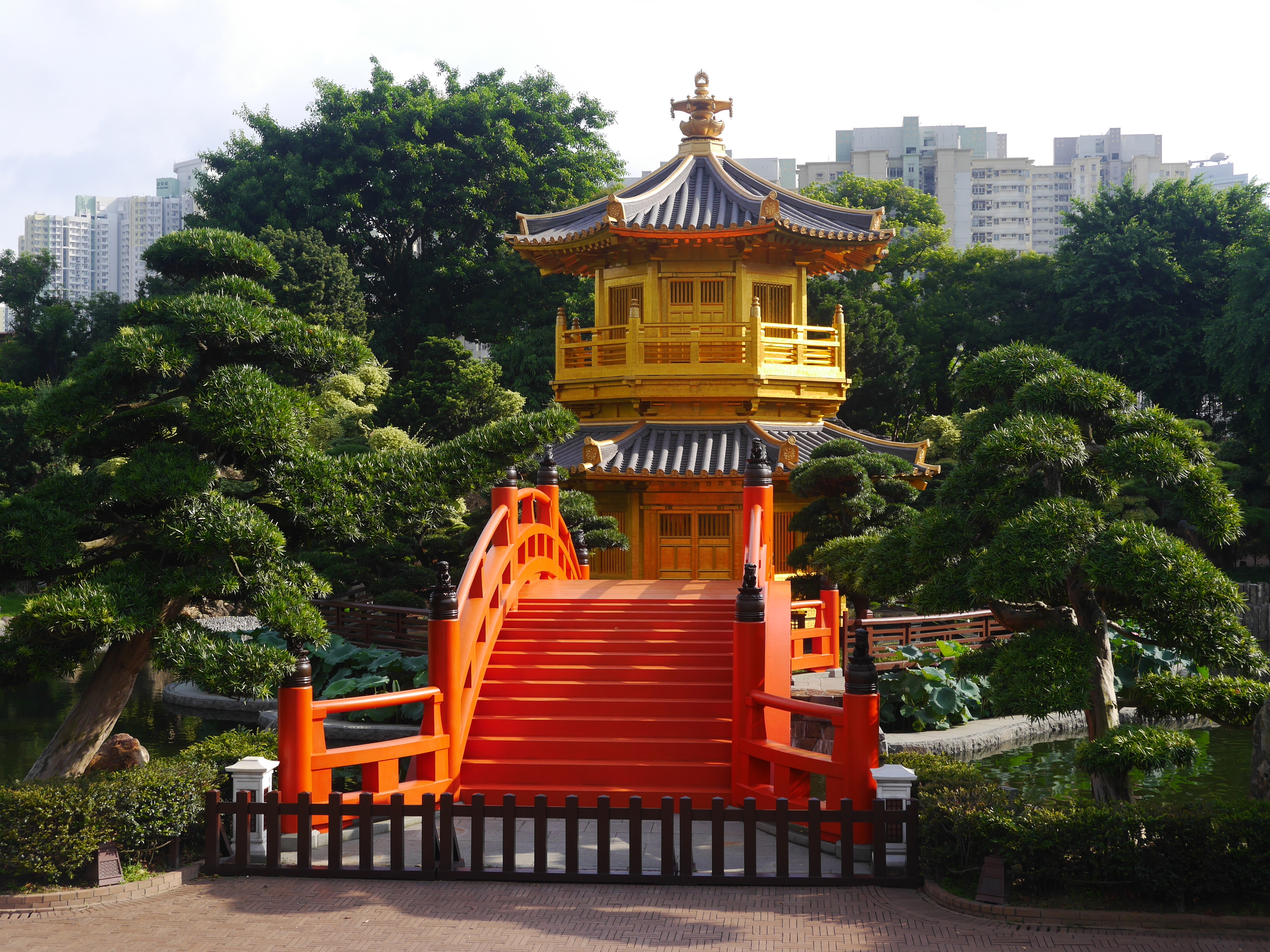  The other side of the pagoda from earlier. 