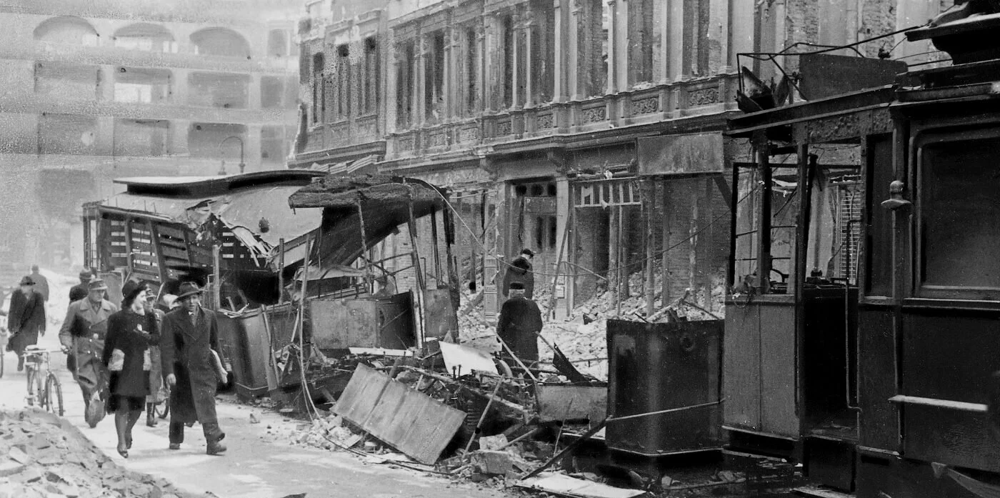 Berlin-1945_Oranienstrasse_SZ_Scherl_zeroone-1400x980.jpg
