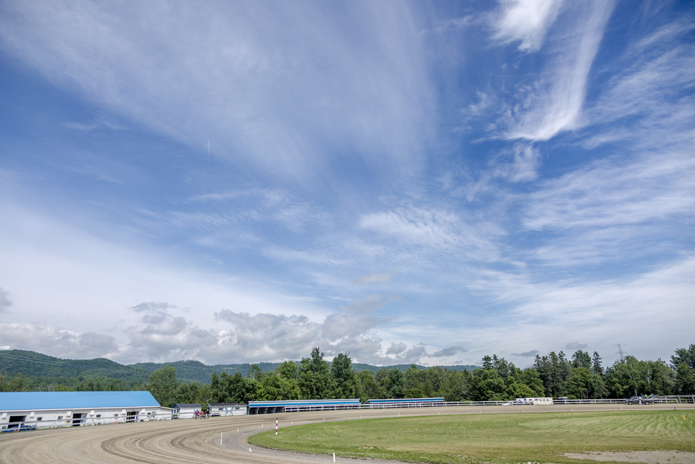 Circuit Régional des Courses de Chevaux du Québec - Hippodrome de Nouvelle - Tora Photography