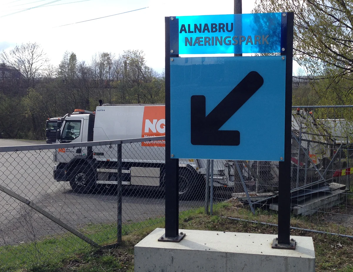 alnabru skilt pil.jpg