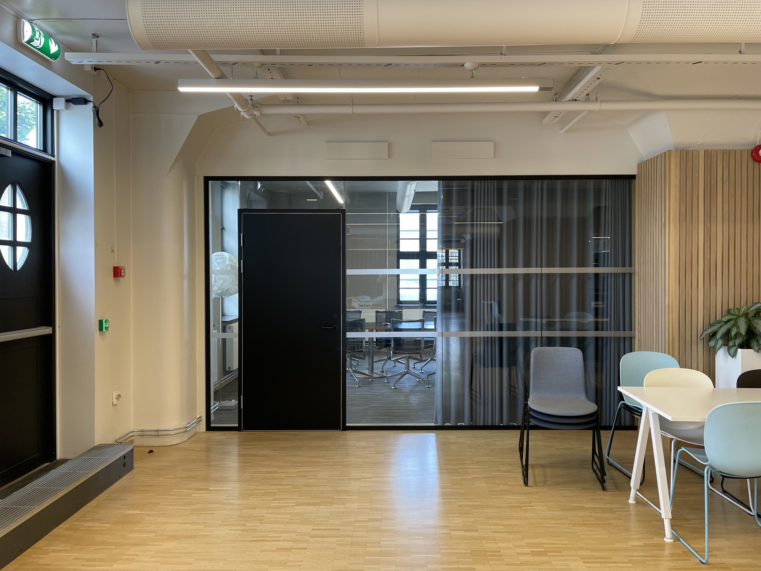 LK1 Kantine striper montert 180625.jpeg