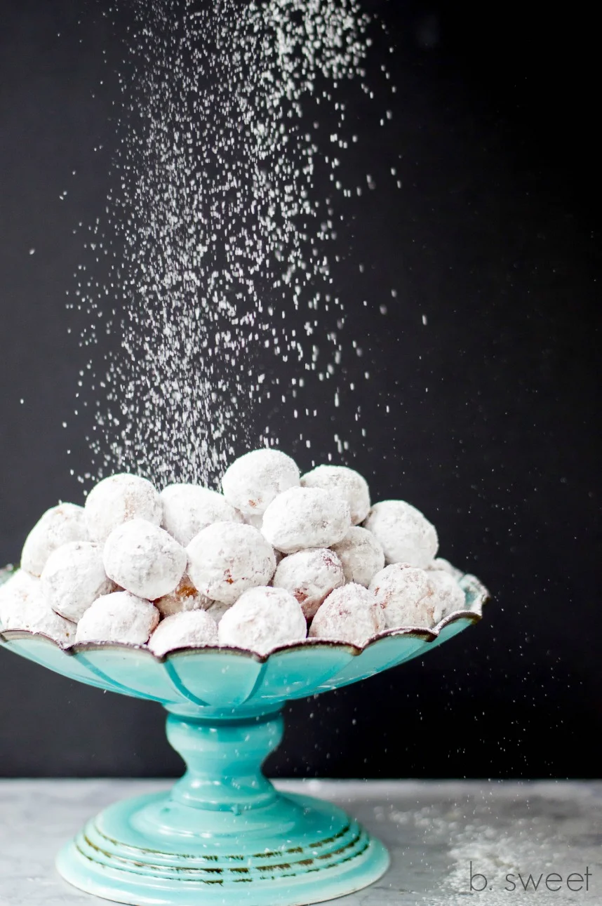 Powdered Sugar Doughnut Holes