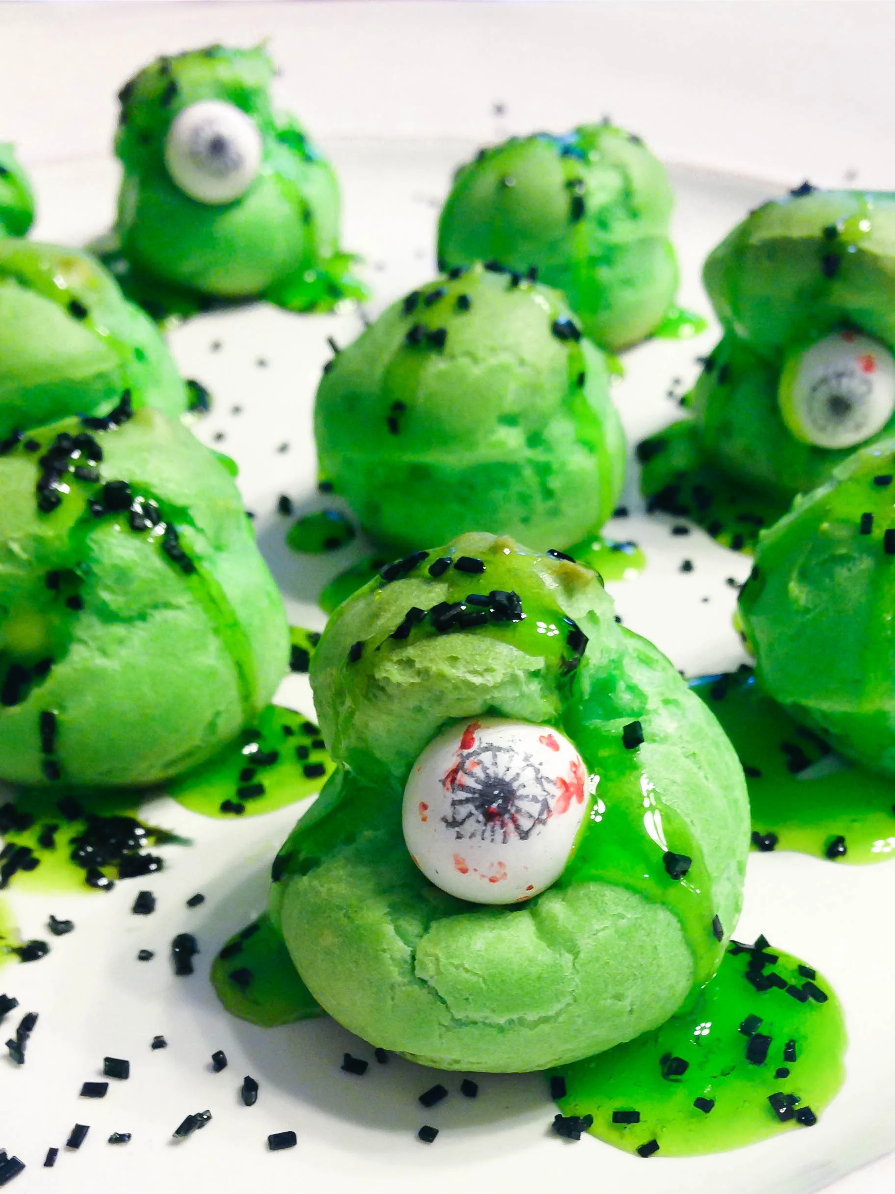 Freaky Friday - Slimy Cyclops Cream Puffs